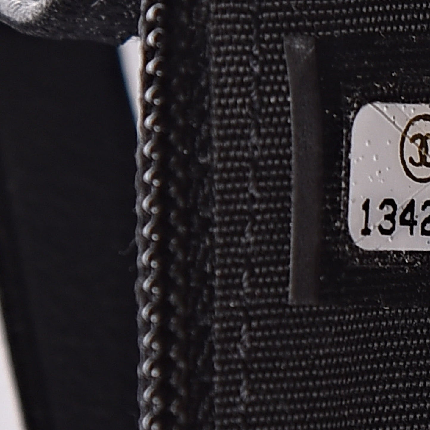 Caviar Sevruga Zip Around Wallet Black