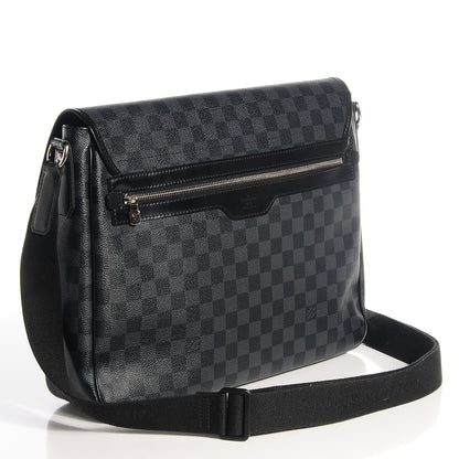 Louis Vuitton Damier Graphite Daniel GM 3 of 10