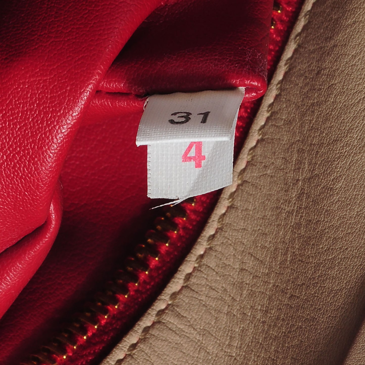 Soft Calf Shoulder Bag Quarzo