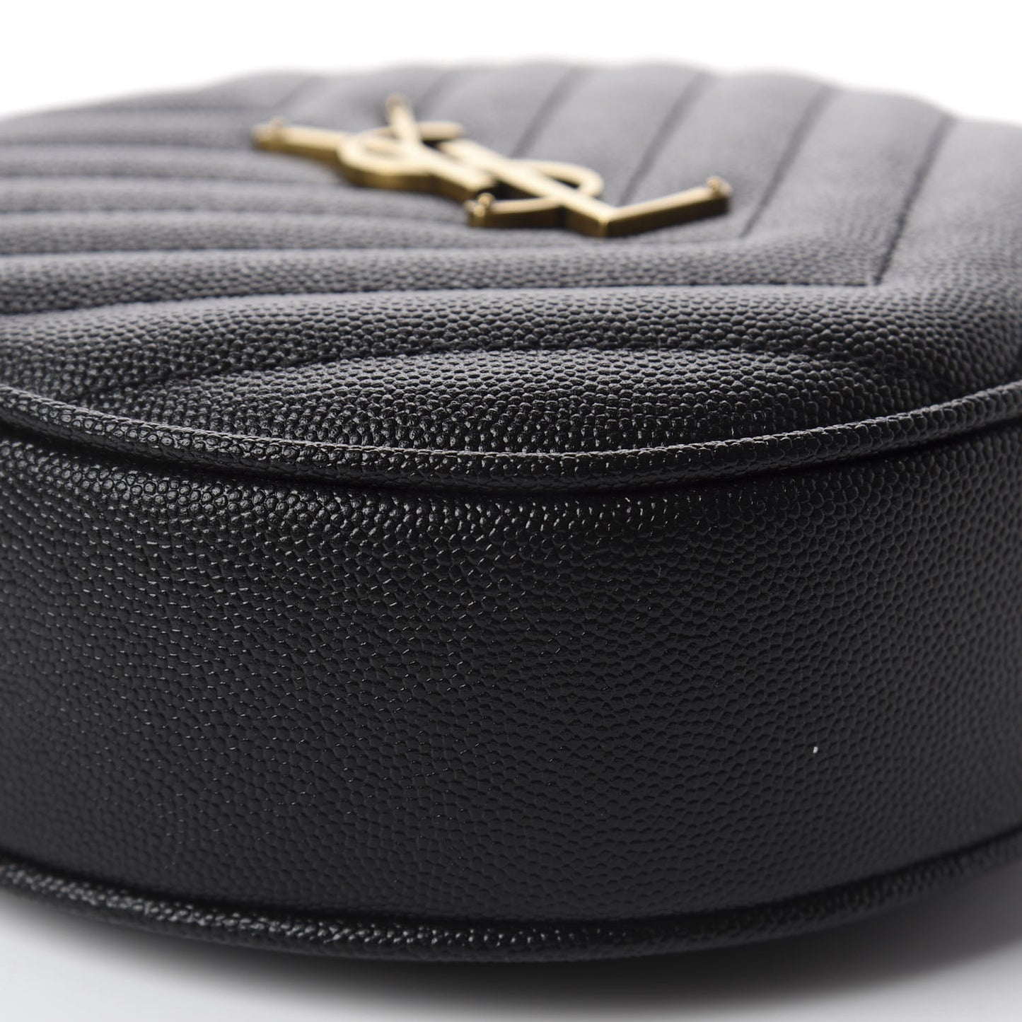 Grain De Poudre Matelasse Chevron Quilted Round Vinyle Camera Bag Black