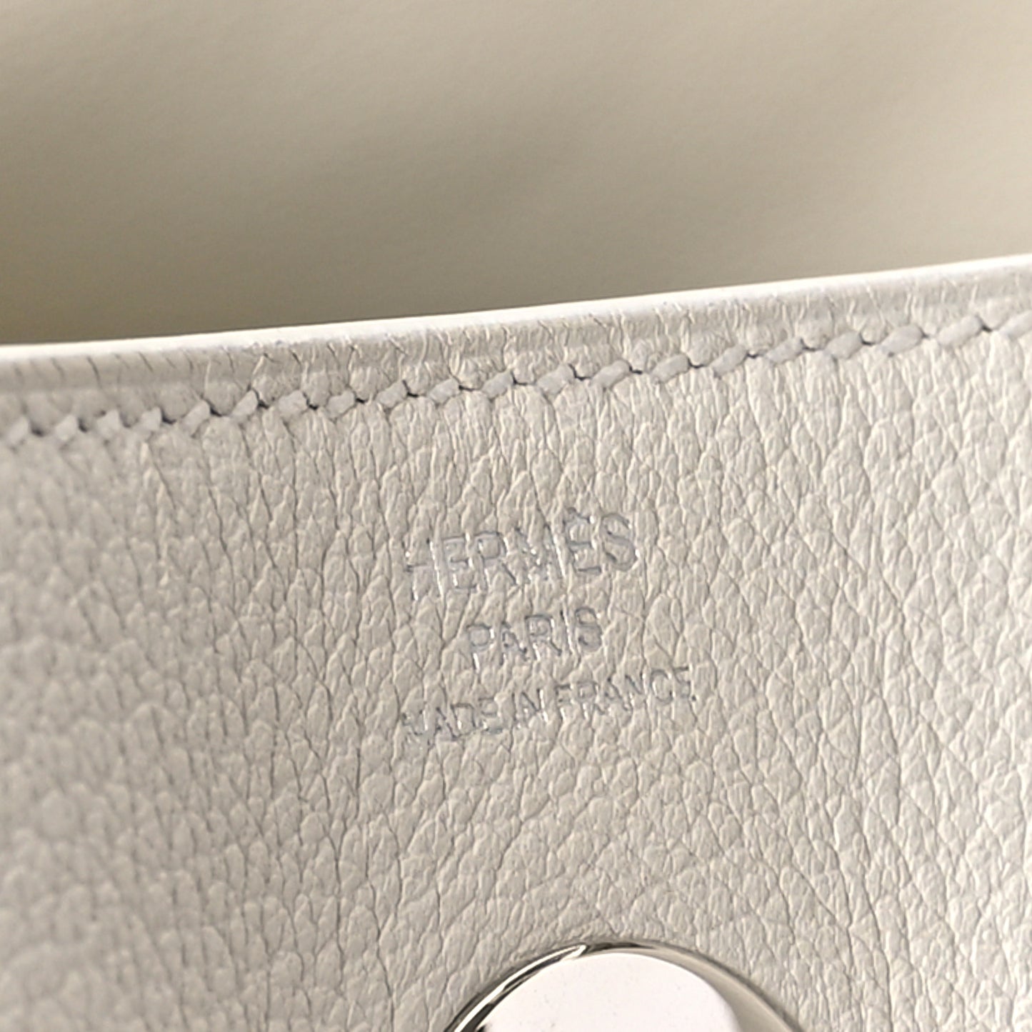 Evercolor Lindy 26 White