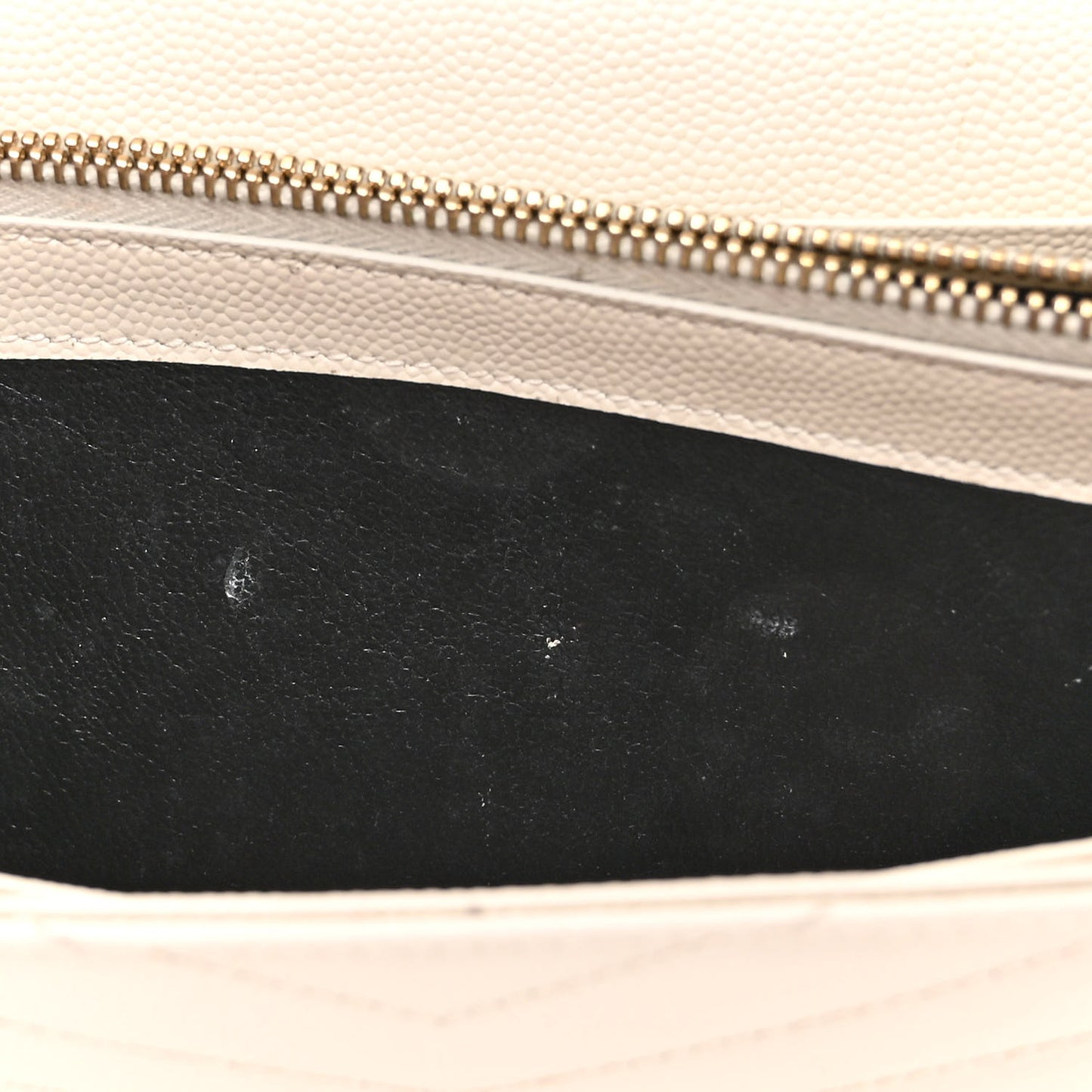 Grain De Poudre Matelasse Chevron Monogram Chain Wallet Crema Soft