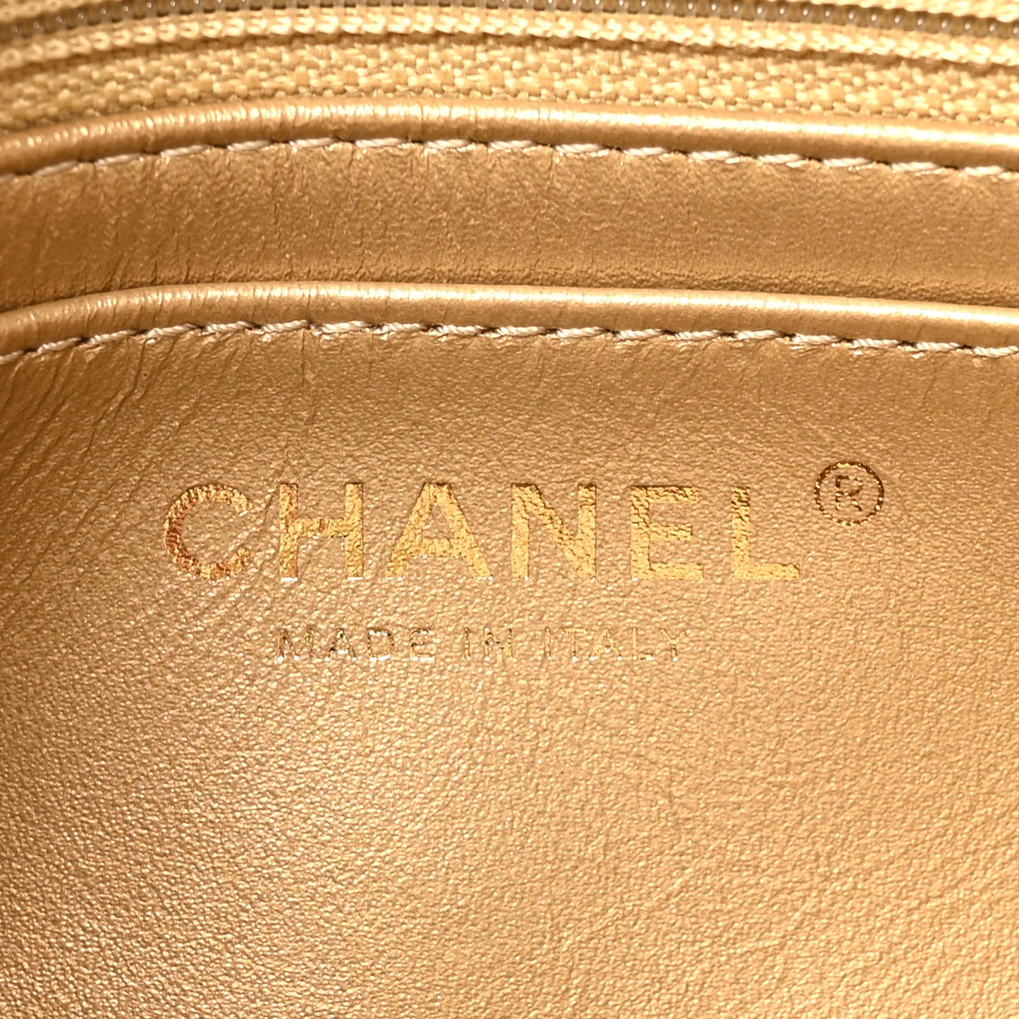 Lambskin Quilted Mini Pearl Crush Flap White