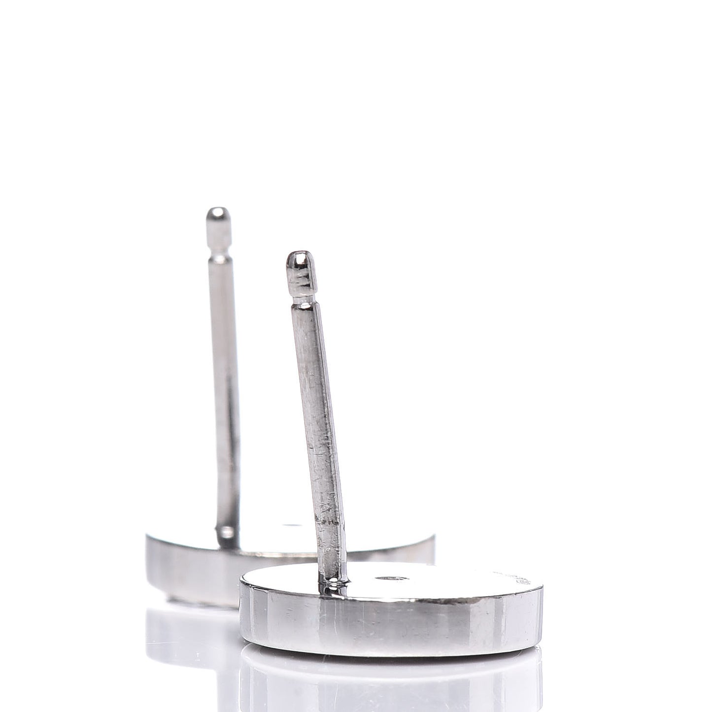 18K White Gold Diamond Atlas Stud Earrings