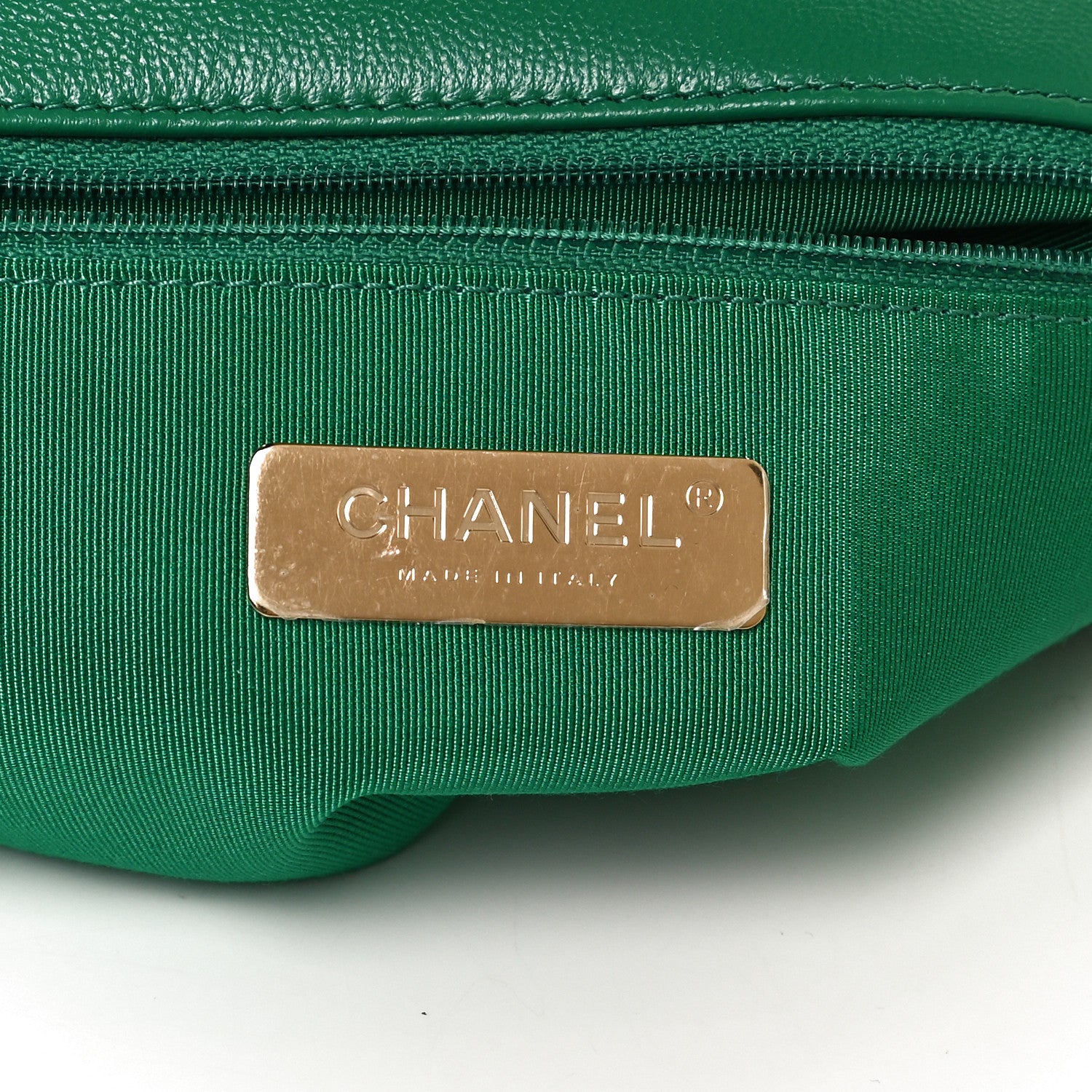 Chanel Lambskin Quilted Medium Chanel 19 Flap Green 6 of 11