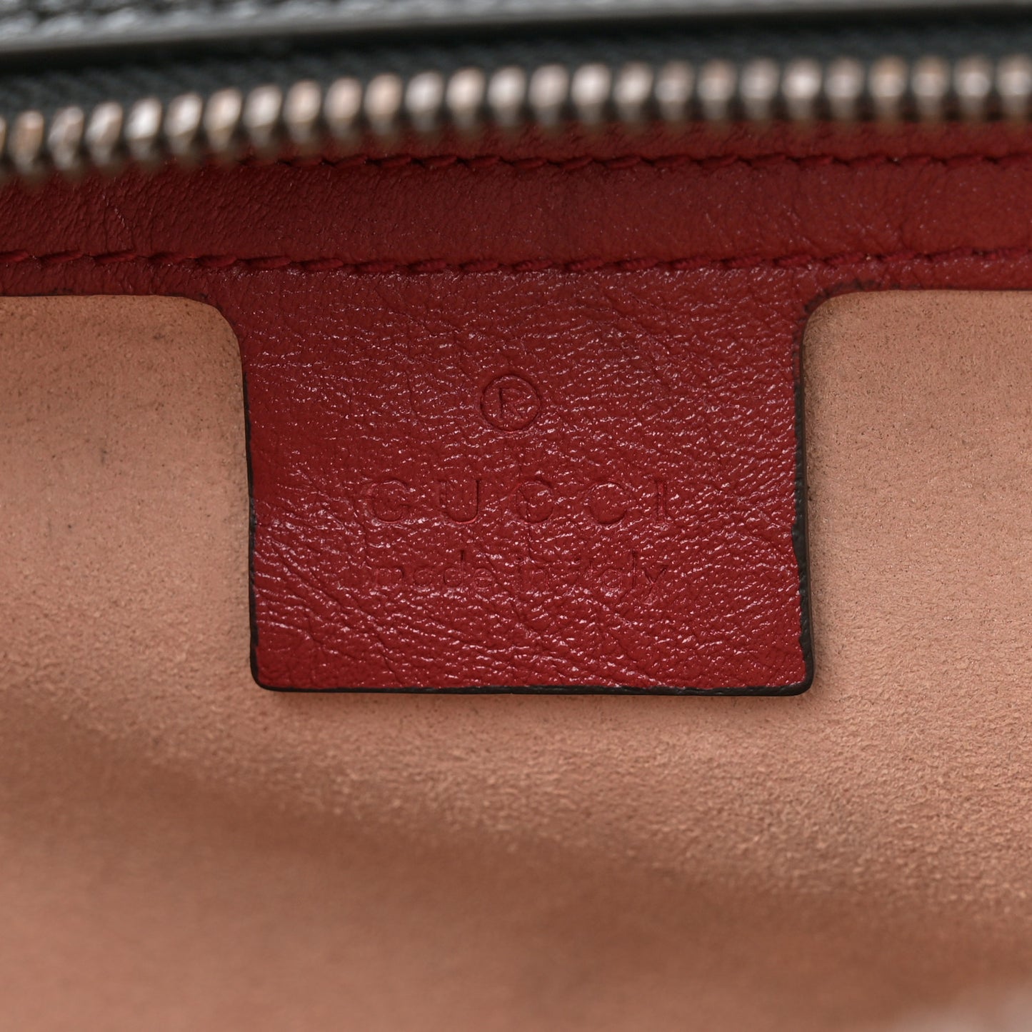 Vintage Effect Calfskin Matelasse Diagonal Small Torchon GG Marmont Bamboo Top Handle Shoulder Bag Black Romantic Cherry