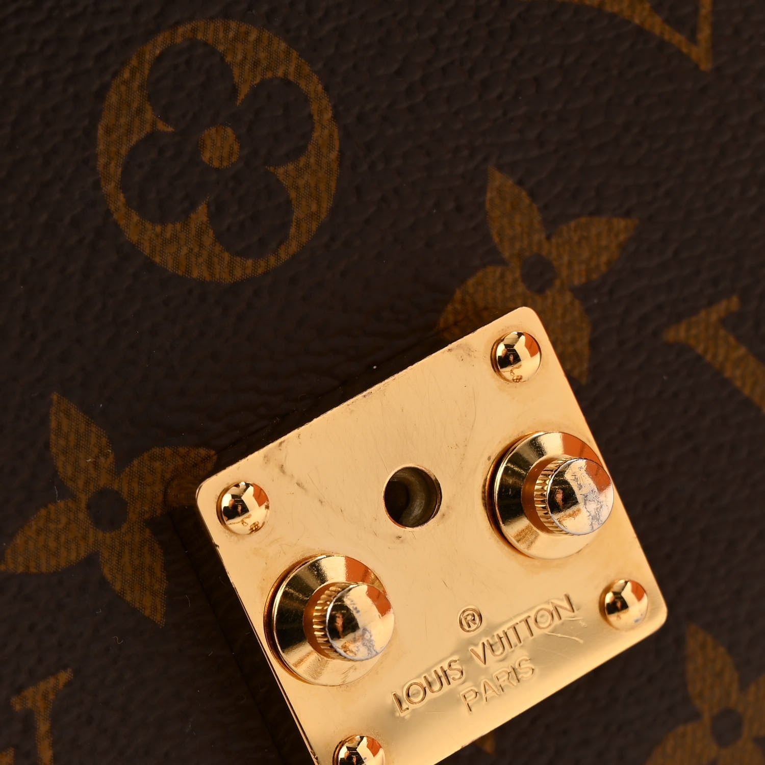 Louis Vuitton Monogram Pochette Metis East West 8 of 14