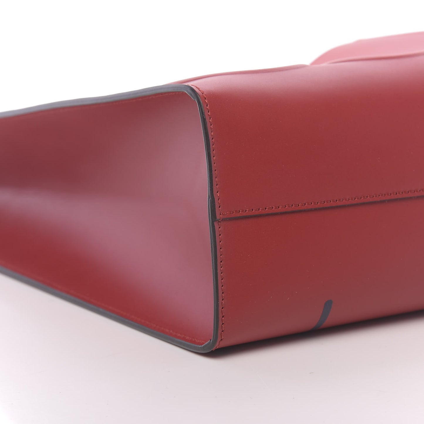 Calfskin GucciGhost Real Medium XL Tote Hibiscus Red