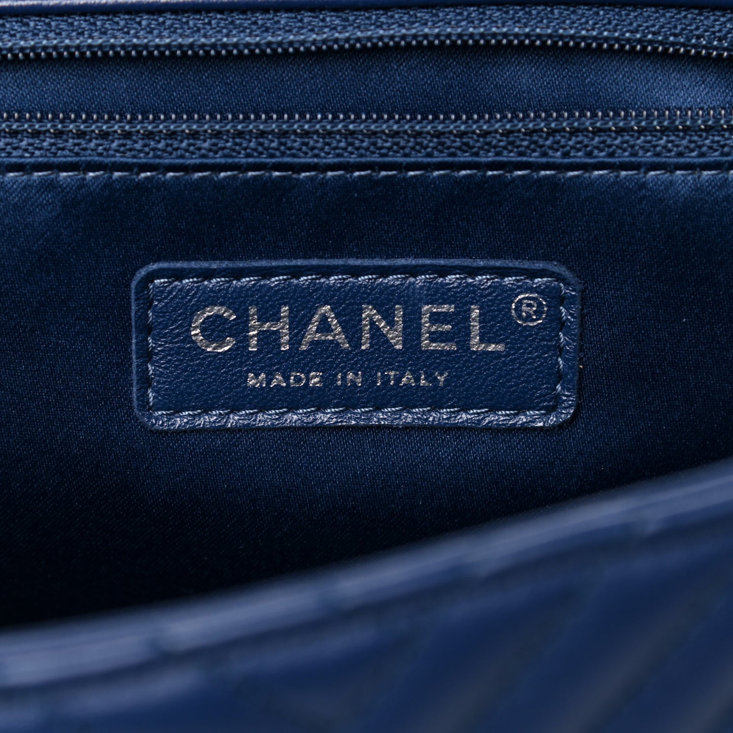 Lambskin Quilted Large CC Crossing Flap Navy