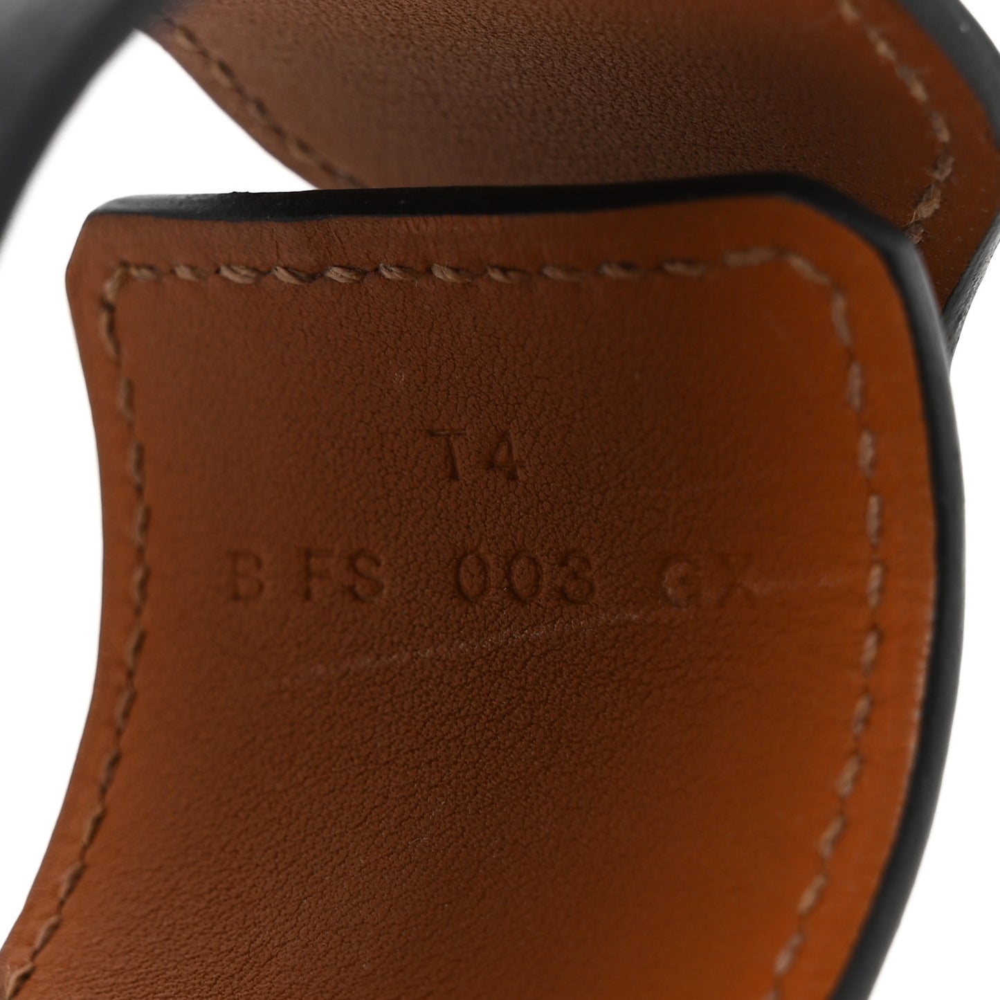 Swift Trench Cuff Bracelet T4 Black