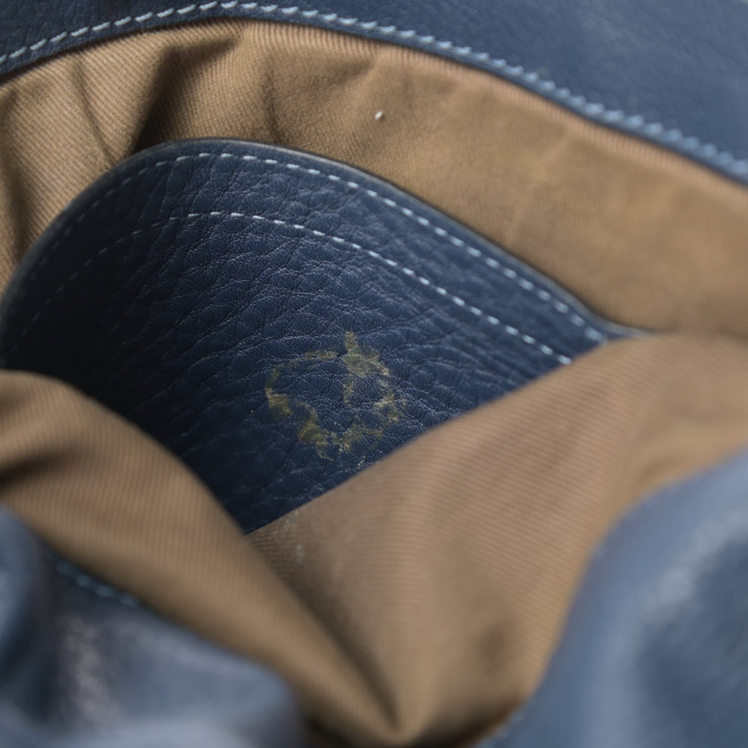 Chloe Calfskin Medium Marcie Round Crossbody Bag Navy 21 of 21