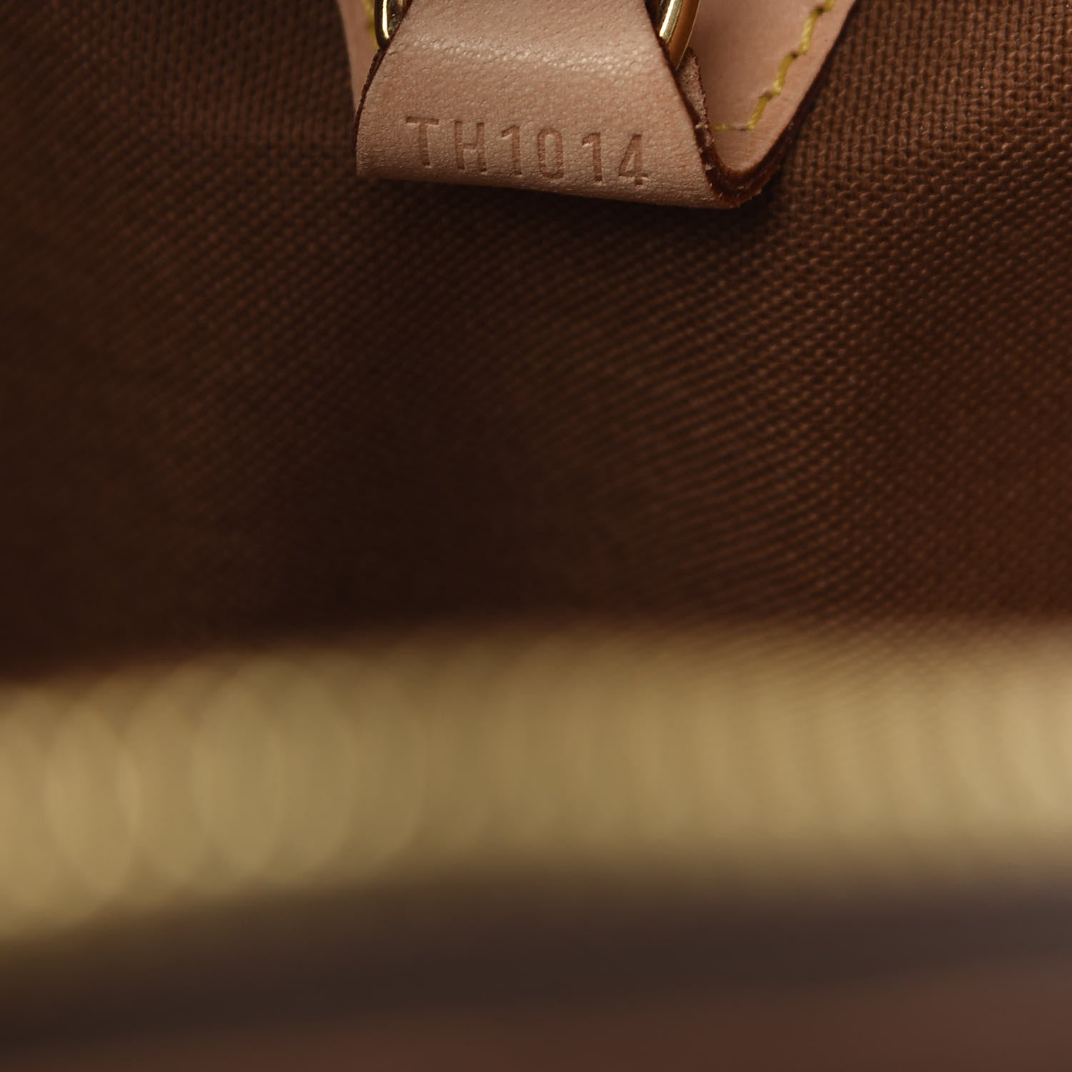 Louis Vuitton Monogram Ellipse PM 7 of 10