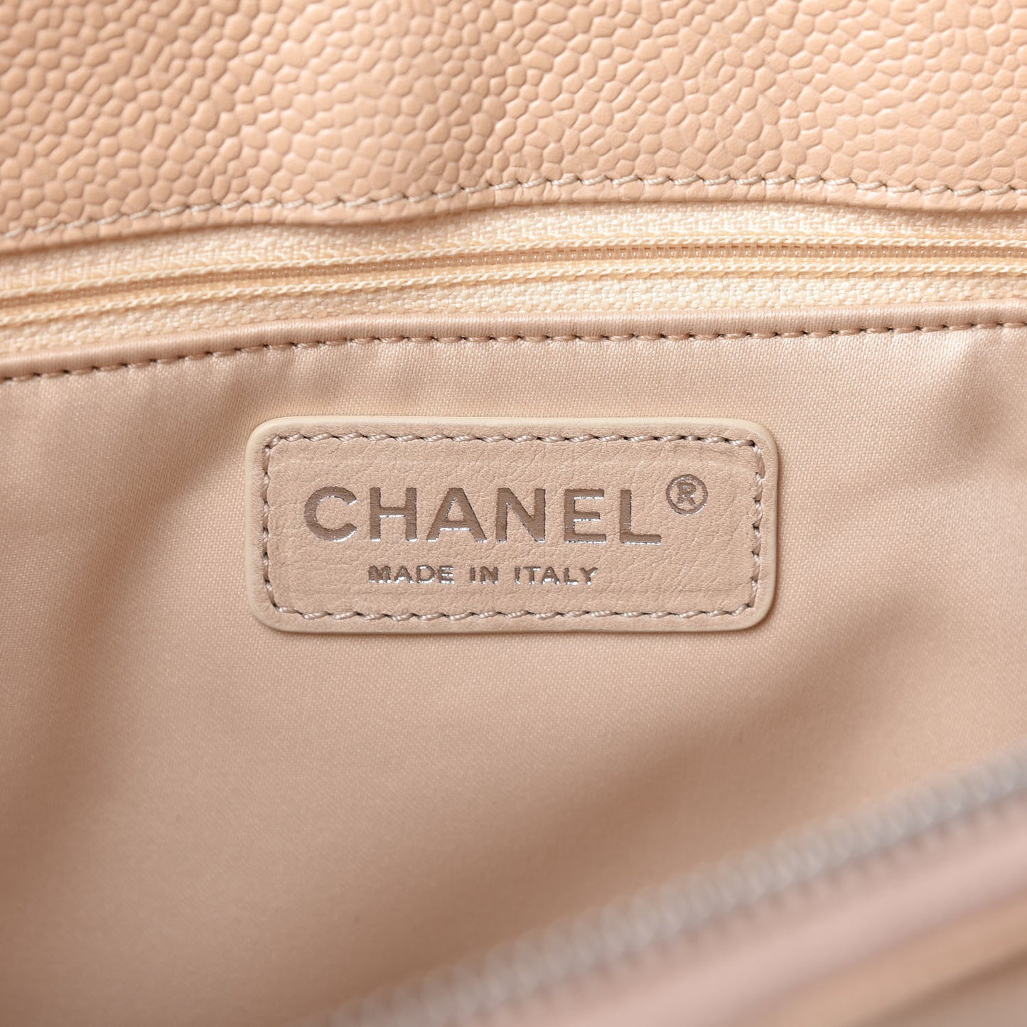 Caviar Quilted Grand Shopping Tote GST Beige Clair