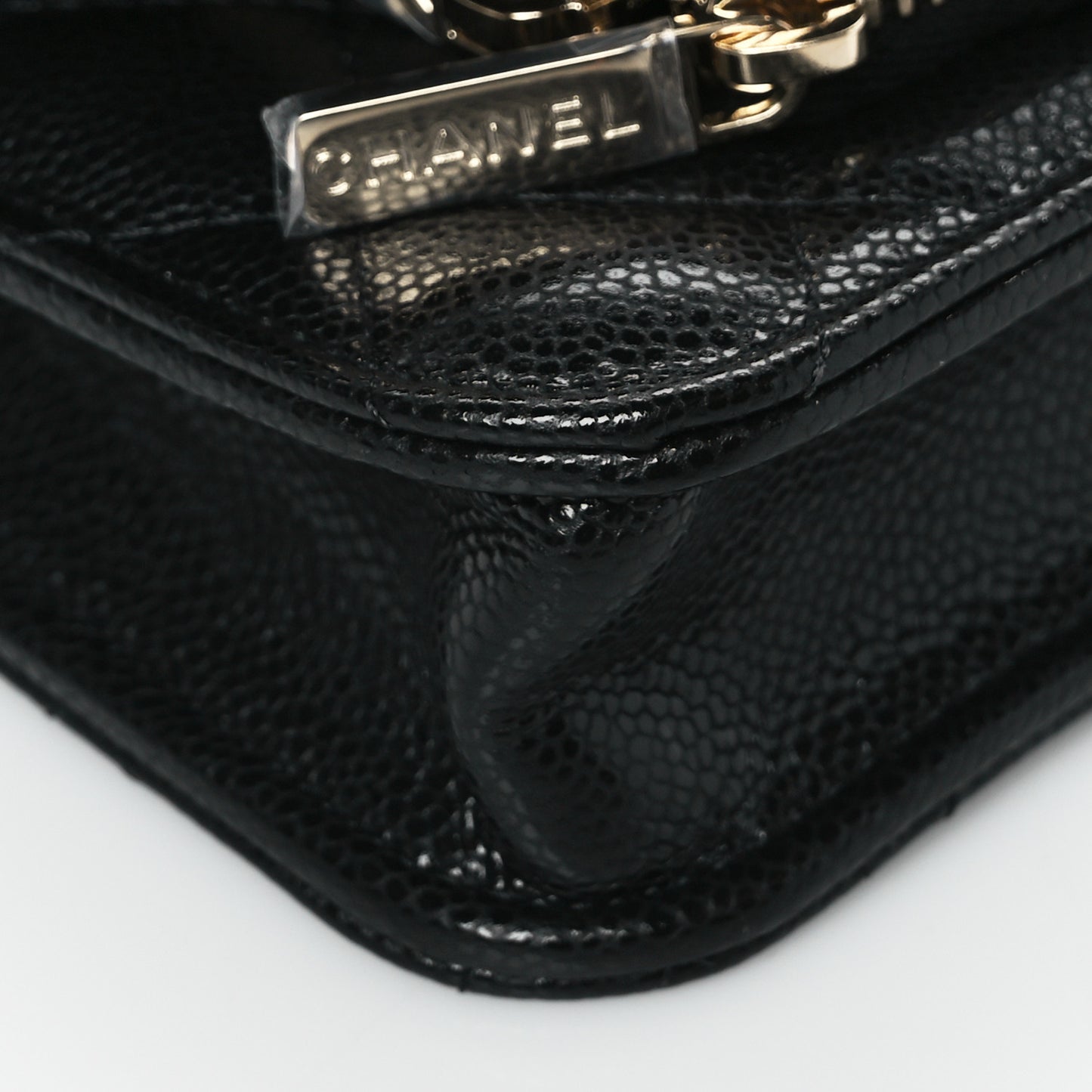 Caviar Quilted Business Affinity Clutch With Chain Black