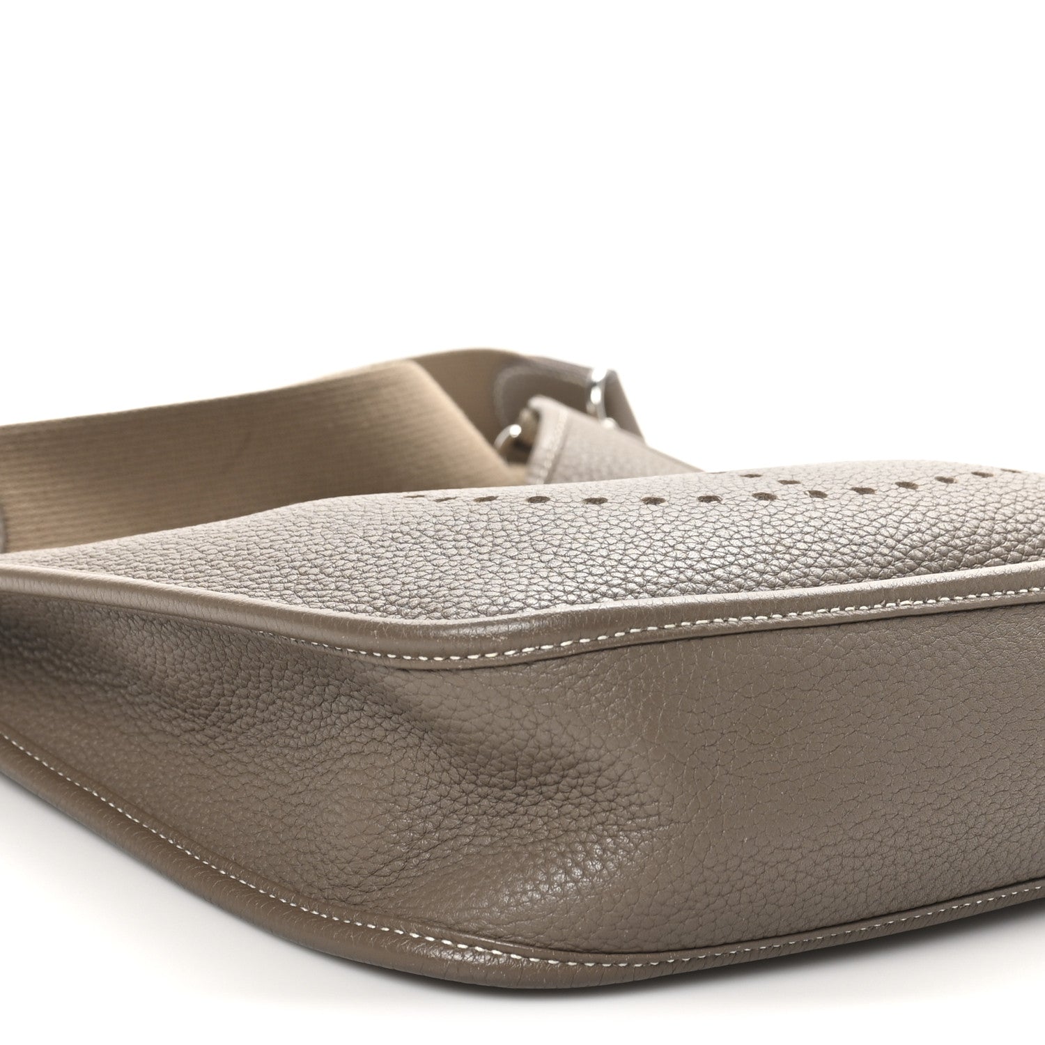 Hermes Taurillon Clemence Evelyne PM Etoupe 9 of 10