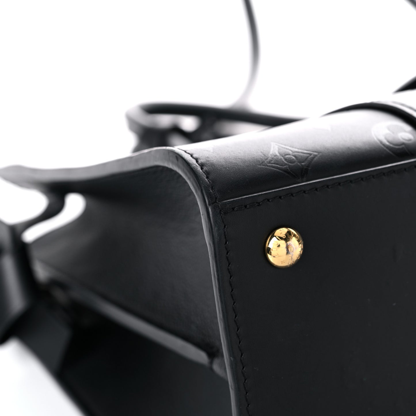Monogram Cuir Plume Very Tote MM Black