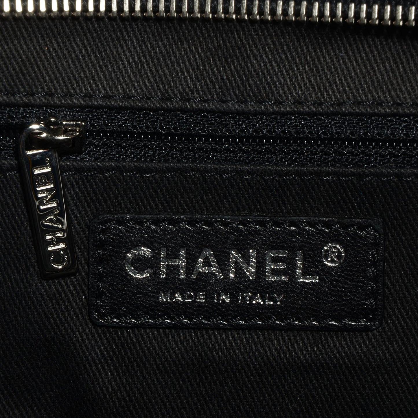 Calfskin Small Diamond Stitch Tote Black