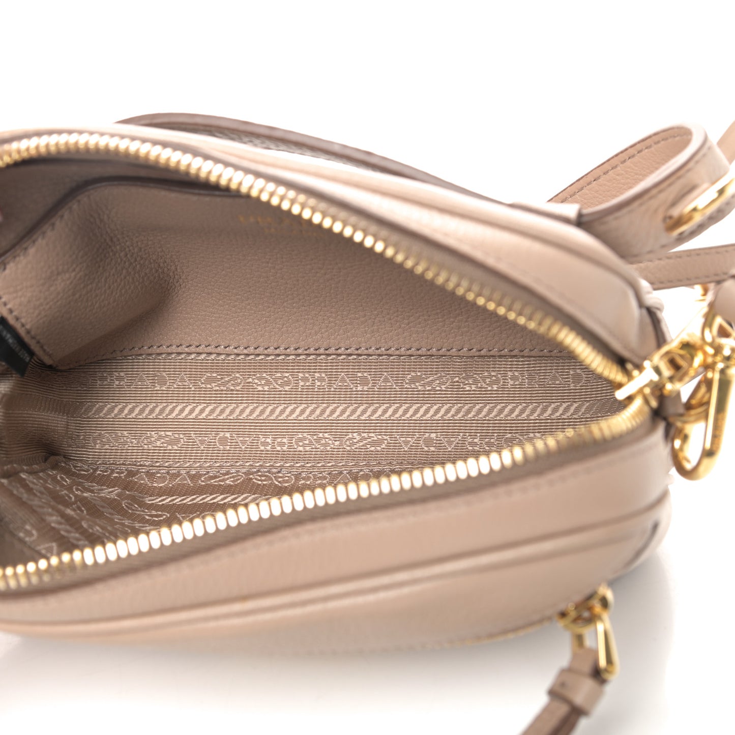Vitello Daino Belt Bag Cammeo