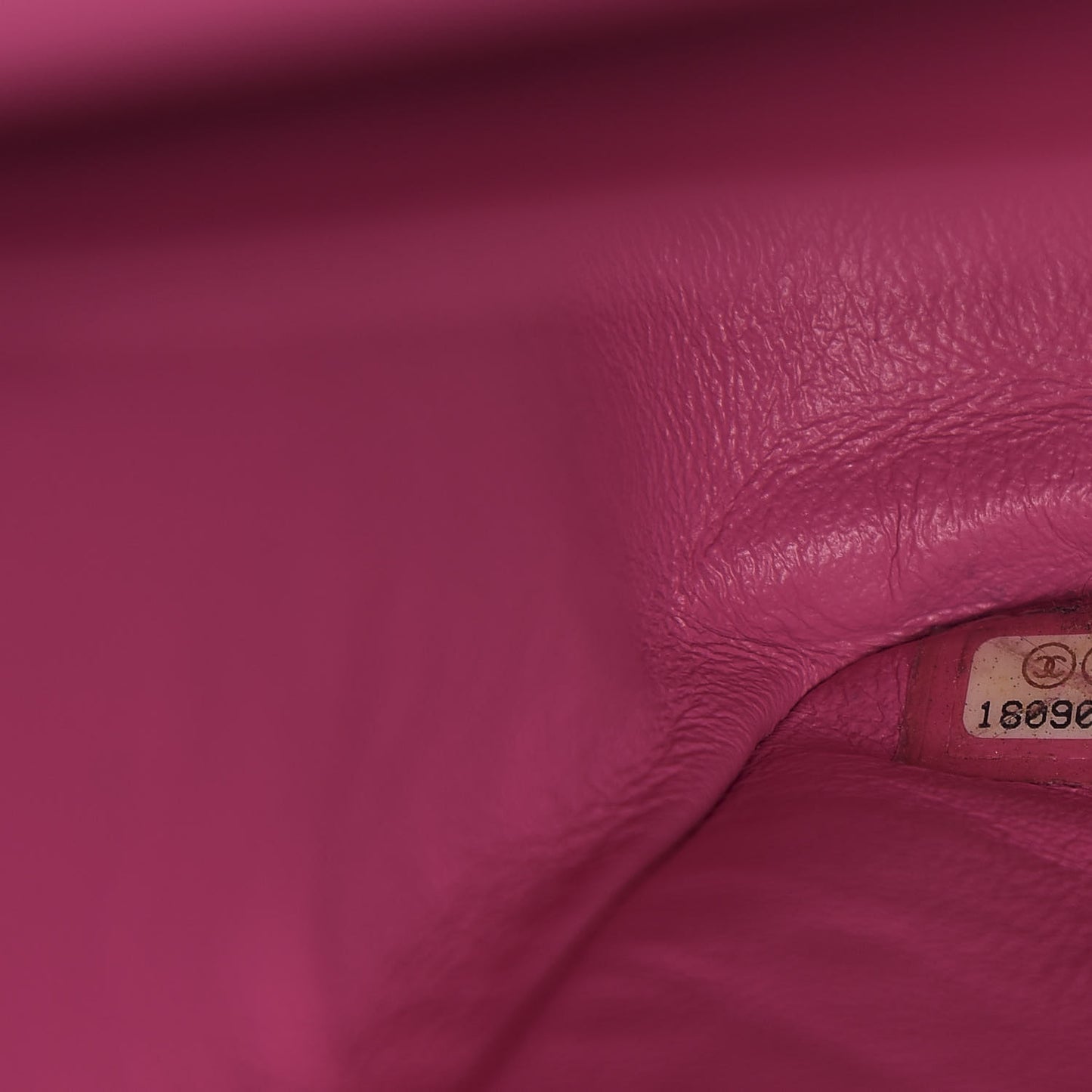 Iridescent Caviar Quilted Jumbo Double Flap Pink