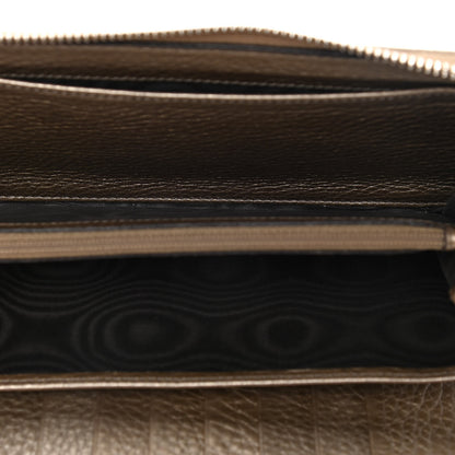 Gucci Metallic Pebbled Calfskin Soho Zip Around Wallet Golden Beige 5 of 5