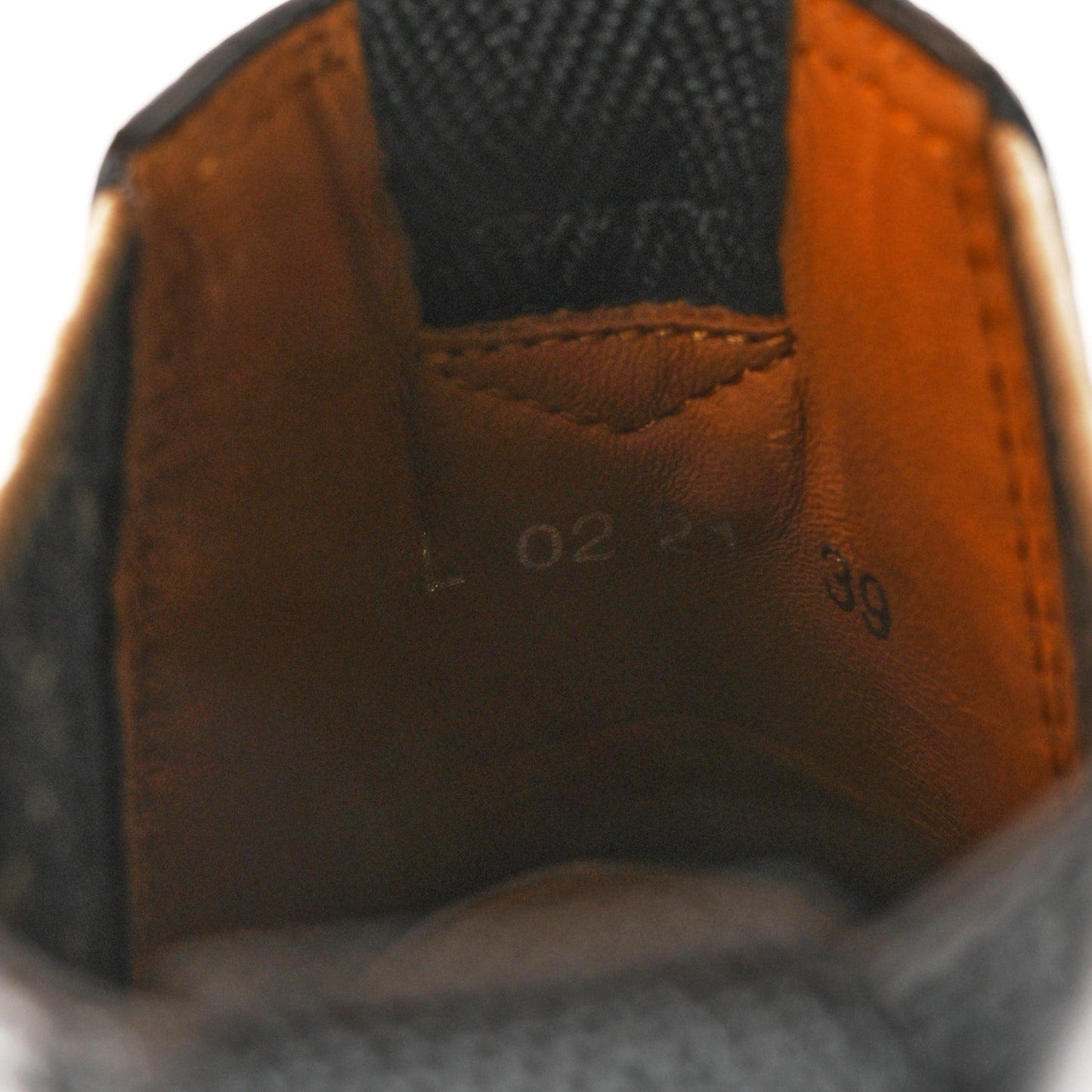 Calfskin Oblique Mens Explorer II Chelsea Boots 39 Beige Black