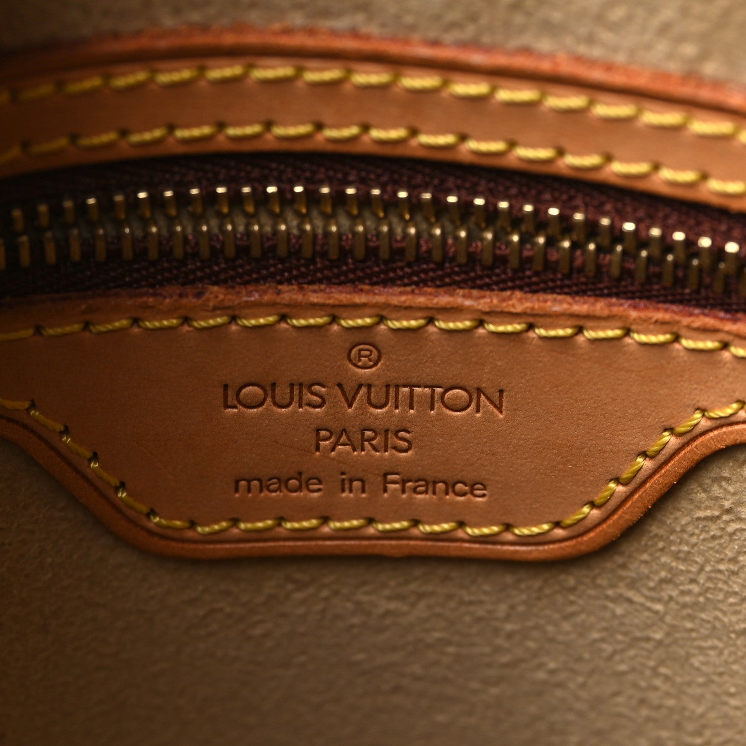 Louis Vuitton Monogram Looping MM 6 of 9