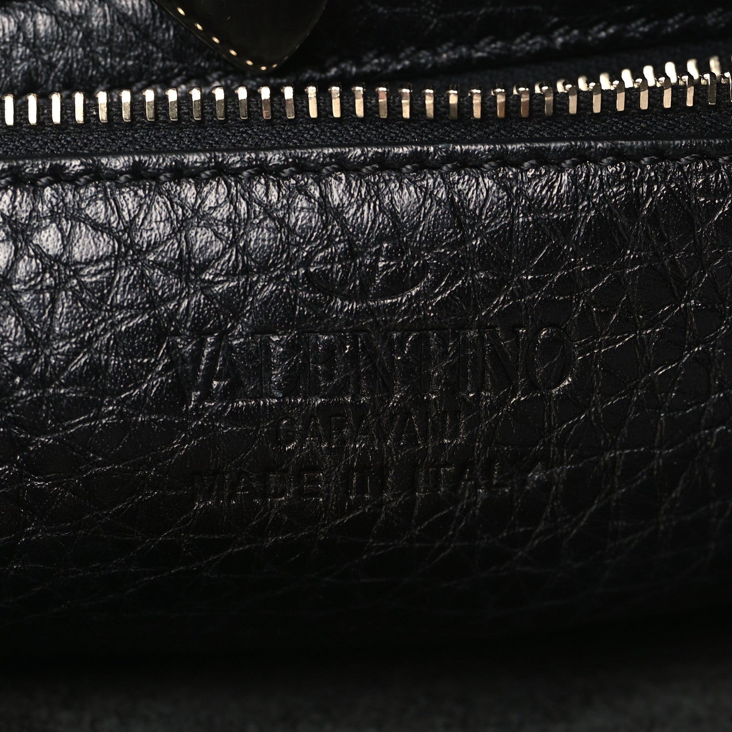 Valentino Garavani Pebbled Calfskin Mini Rockstud Flip-Lock Messenger Bag Black 6 of 8