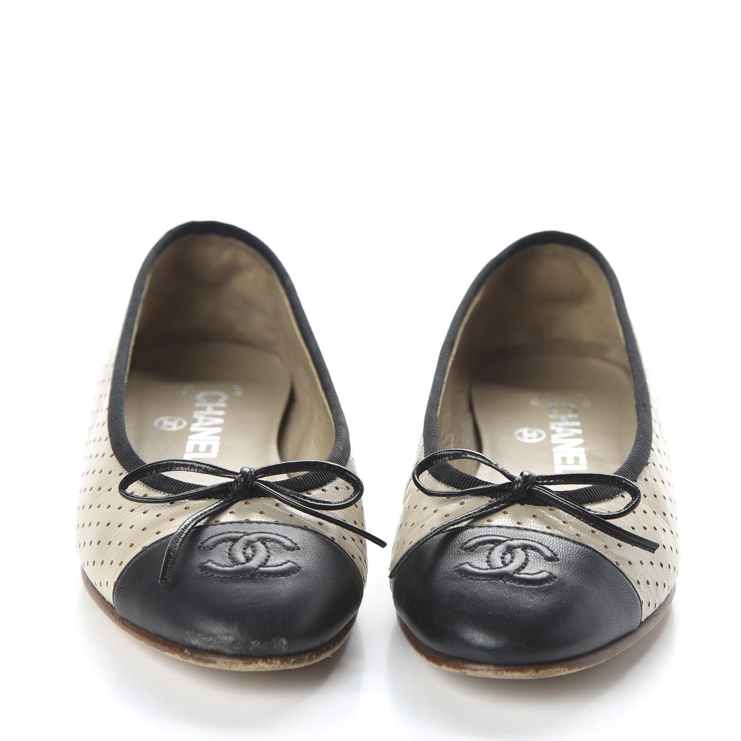 Lambskin Perforated Cap Toe Ballerina Flats 36 Beige Black