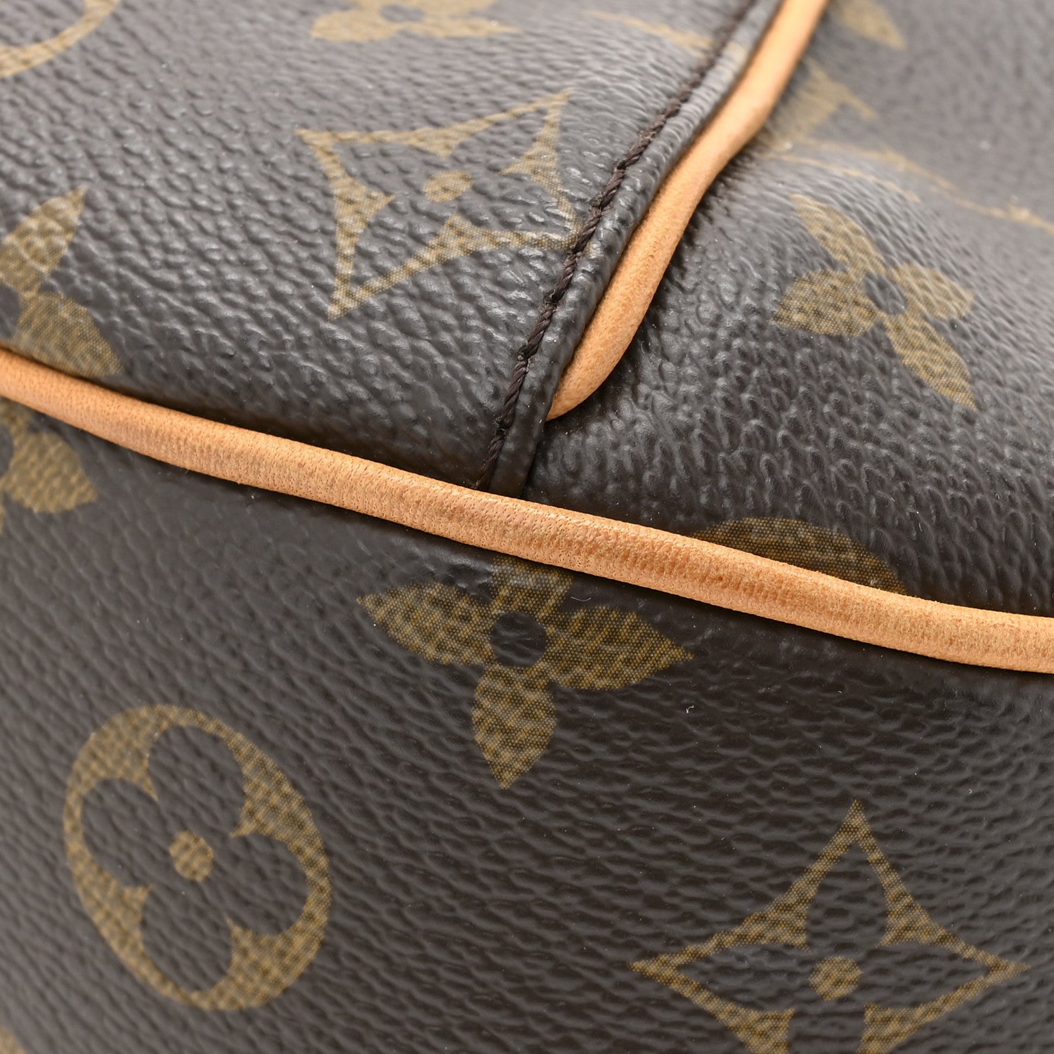 Louis Vuitton Monogram Thames PM 9 of 14
