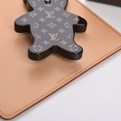 Louis Vuitton Monogram Nonours and Tortoise Pin Brooch Set 6 of 8