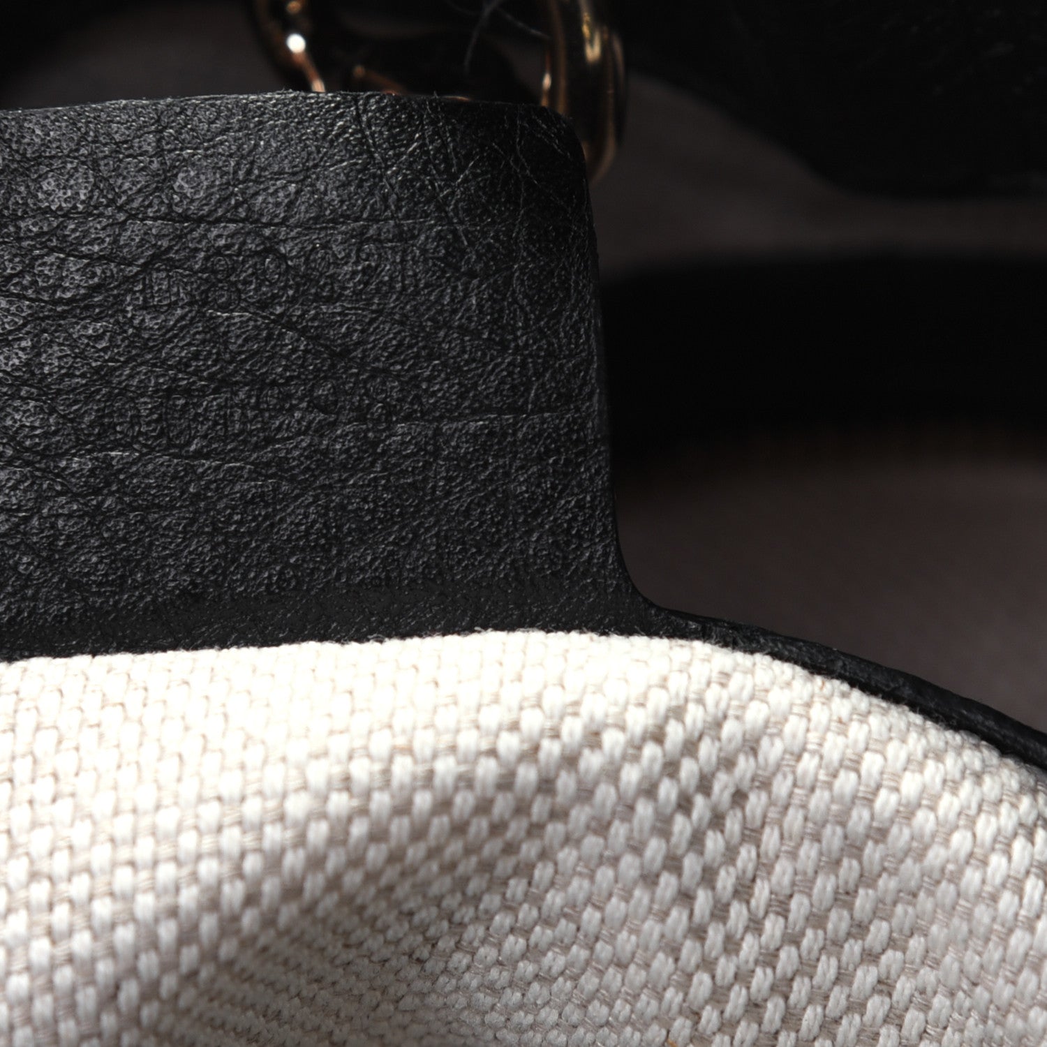 Gucci Pebbled Calfskin Medium Soho Chain Shoulder Bag Black 9 of 18