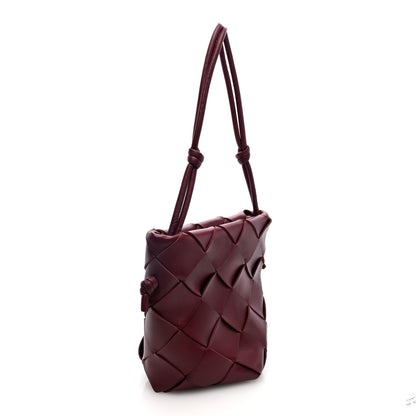 Bottega Veneta Nappa Maxi Intrecciato Clasp Bucket Bag Bordeaux 3 of 9