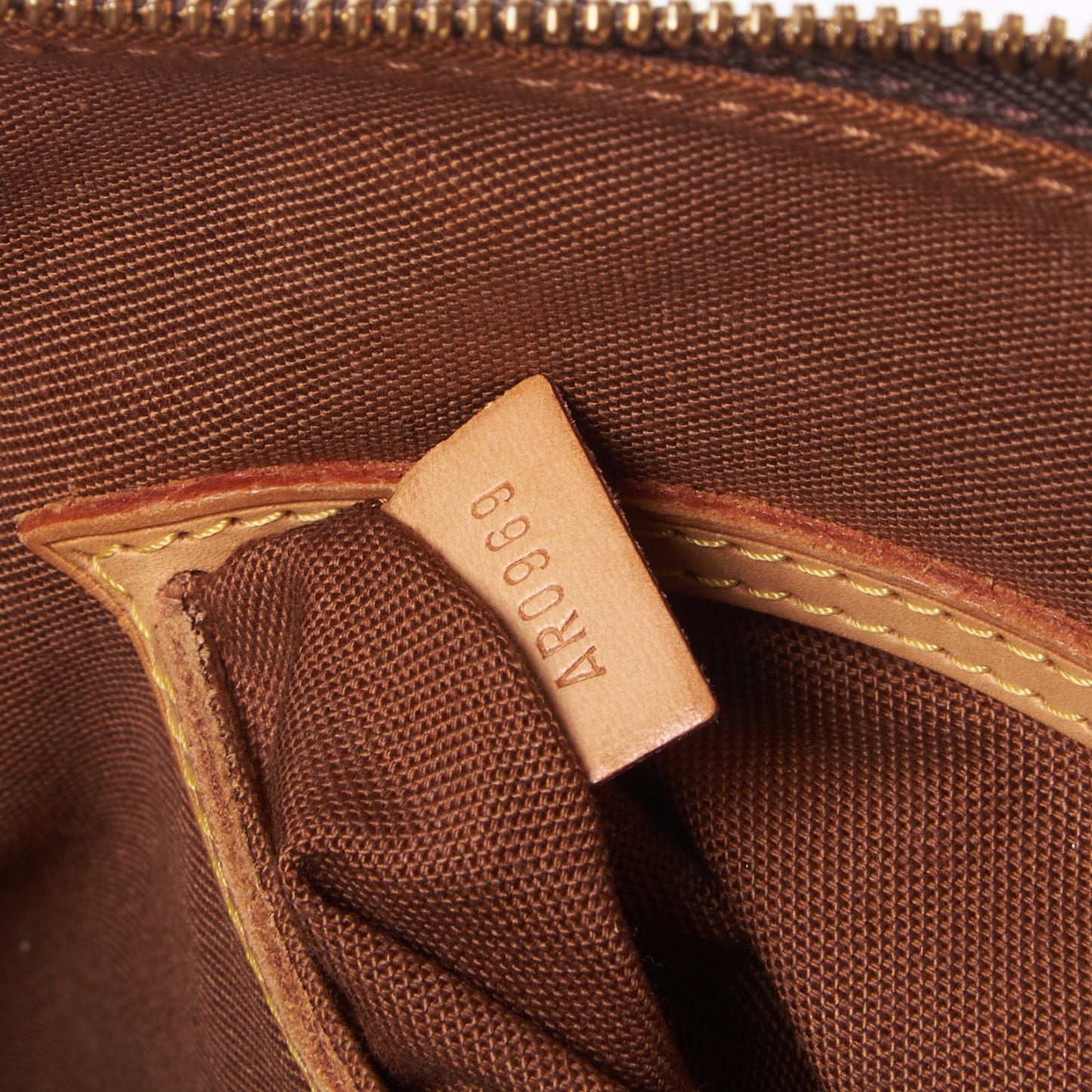 Monogram Alma PM