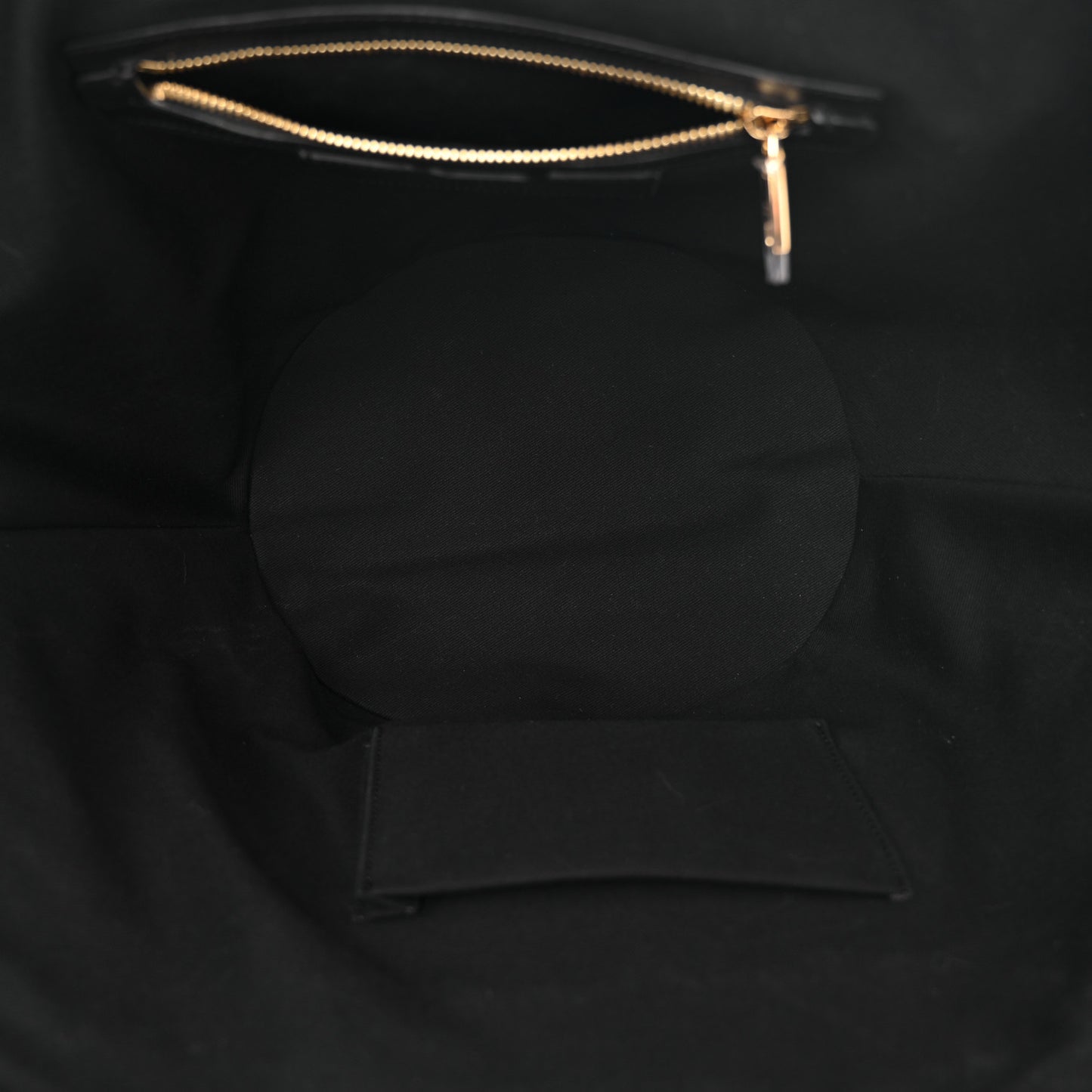 Vitello Raffia Woven Kendra Tote Natural Black