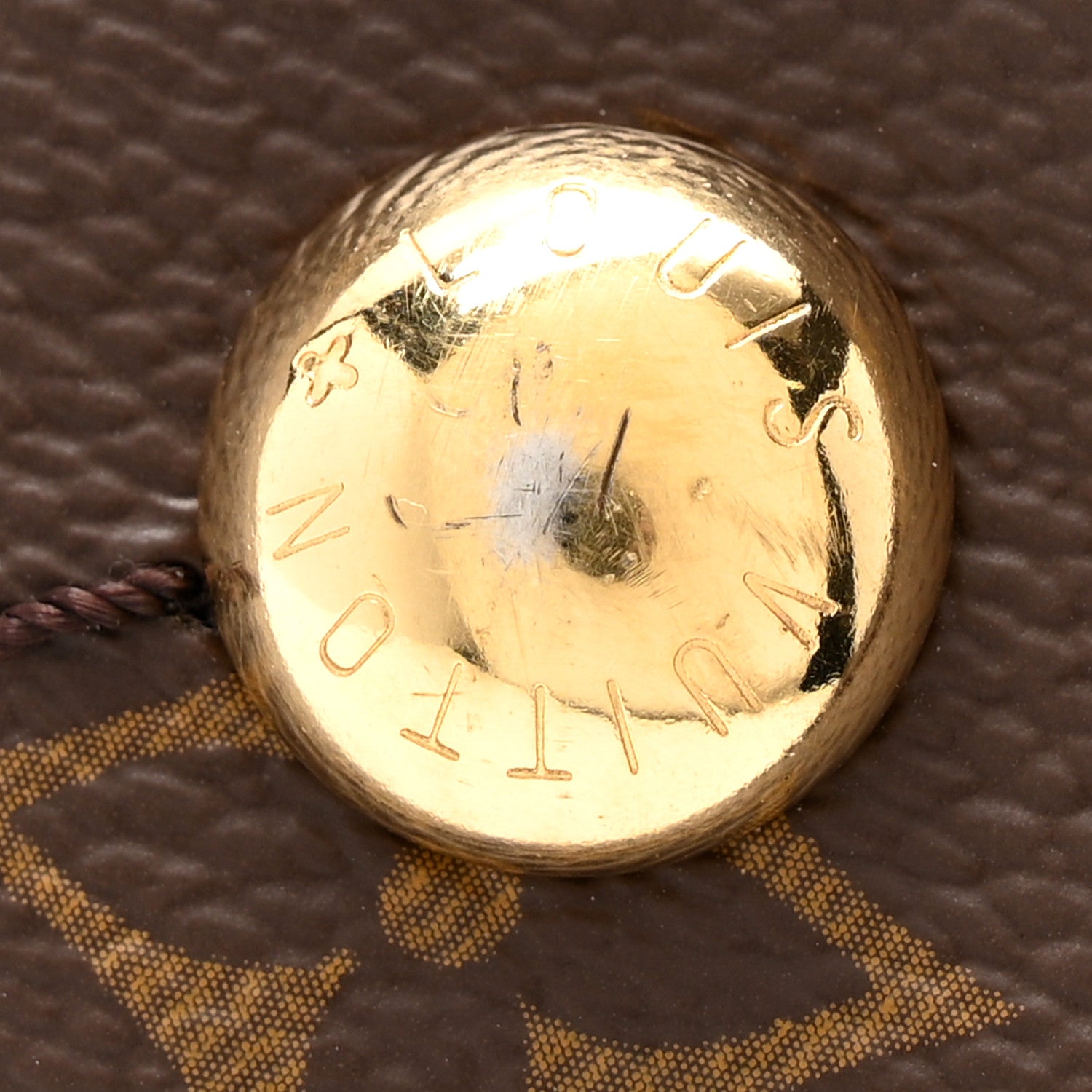 Louis Vuitton Monogram Artsy MM 11 of 13