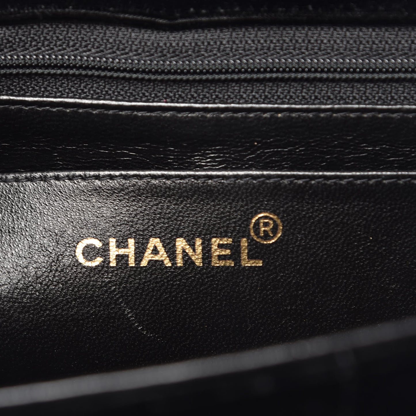Velvet Vertical Quilted Jumbo Single Flap Black
