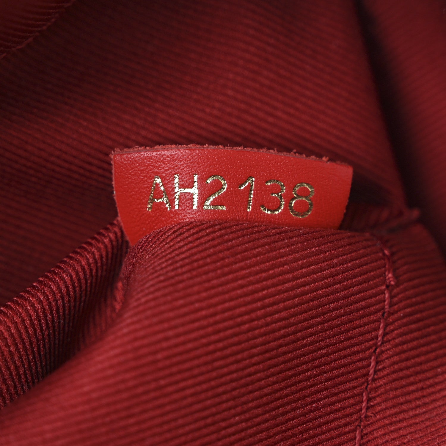 Louis Vuitton Monogram Saintonge Coquelicot 7 of 13