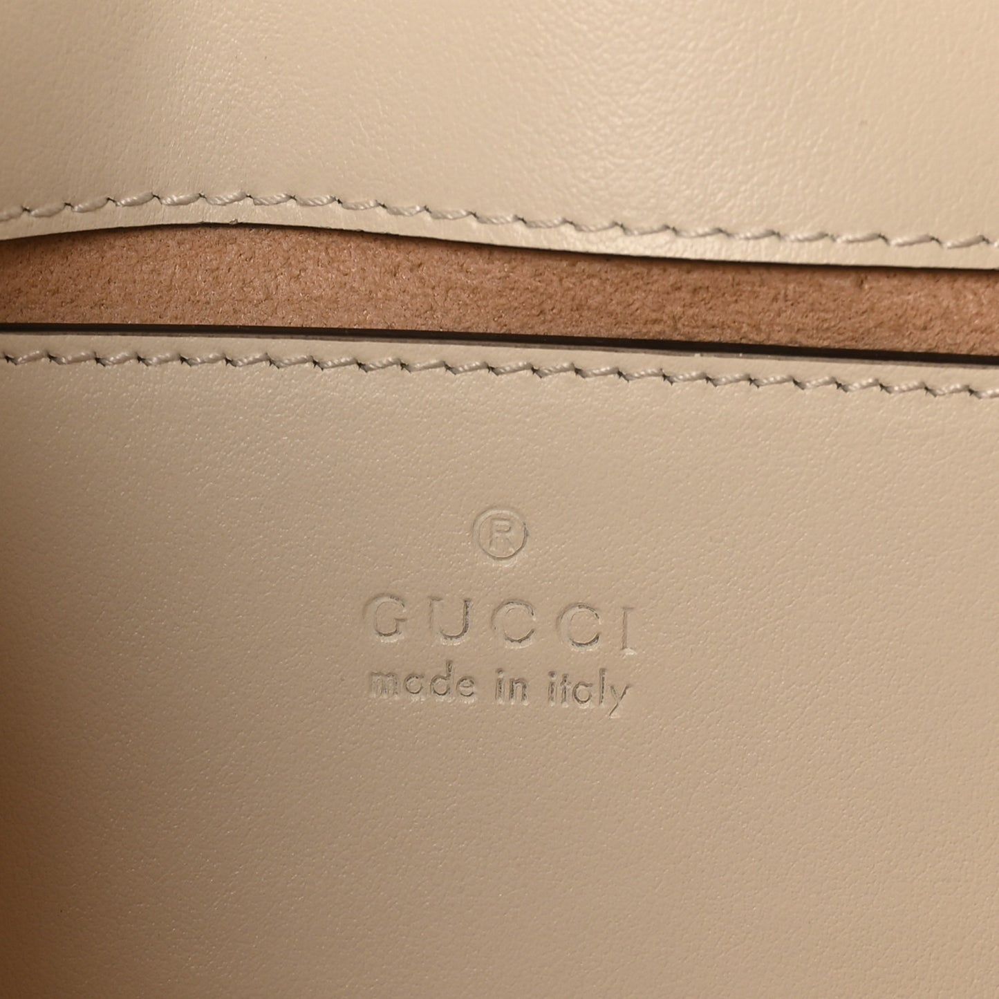 Calfskin Matelasse Mini GG Marmont Shoulder Bag White