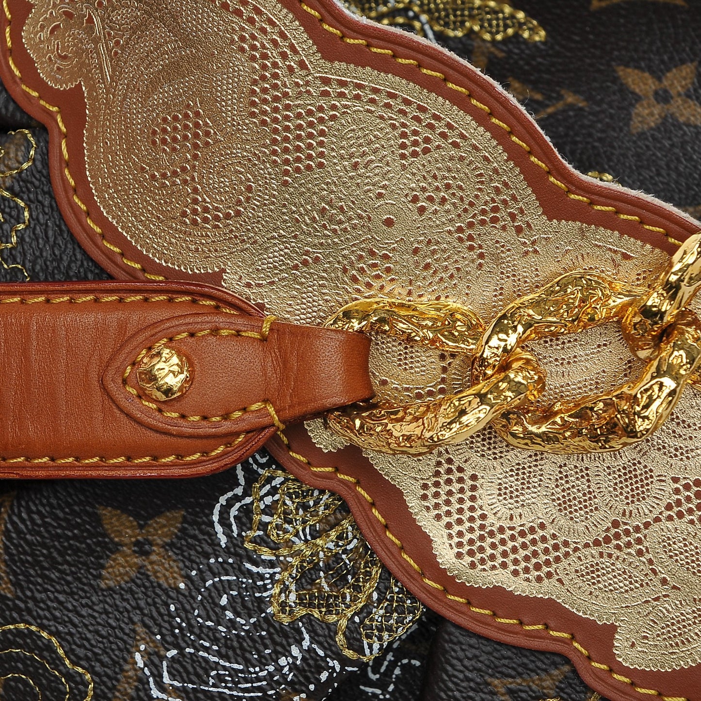 Monogram Dentelle Fersen Gold