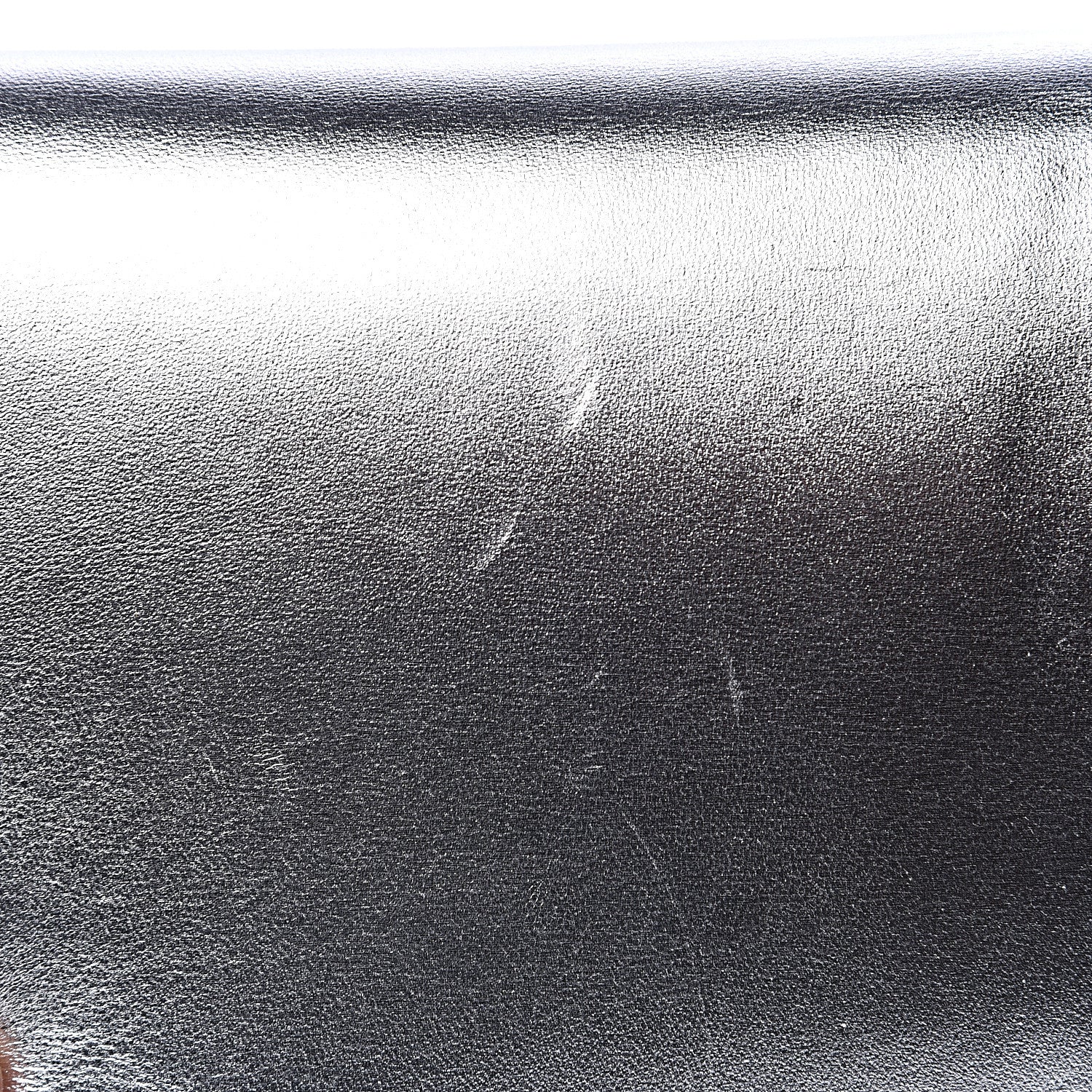 Saint Laurent Metallic Calfskin Classic Monogram Cassandre Clutch Argento 10 of 11