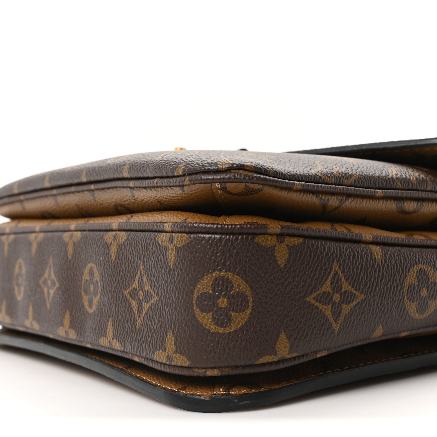 Reverse Monogram Pochette Metis