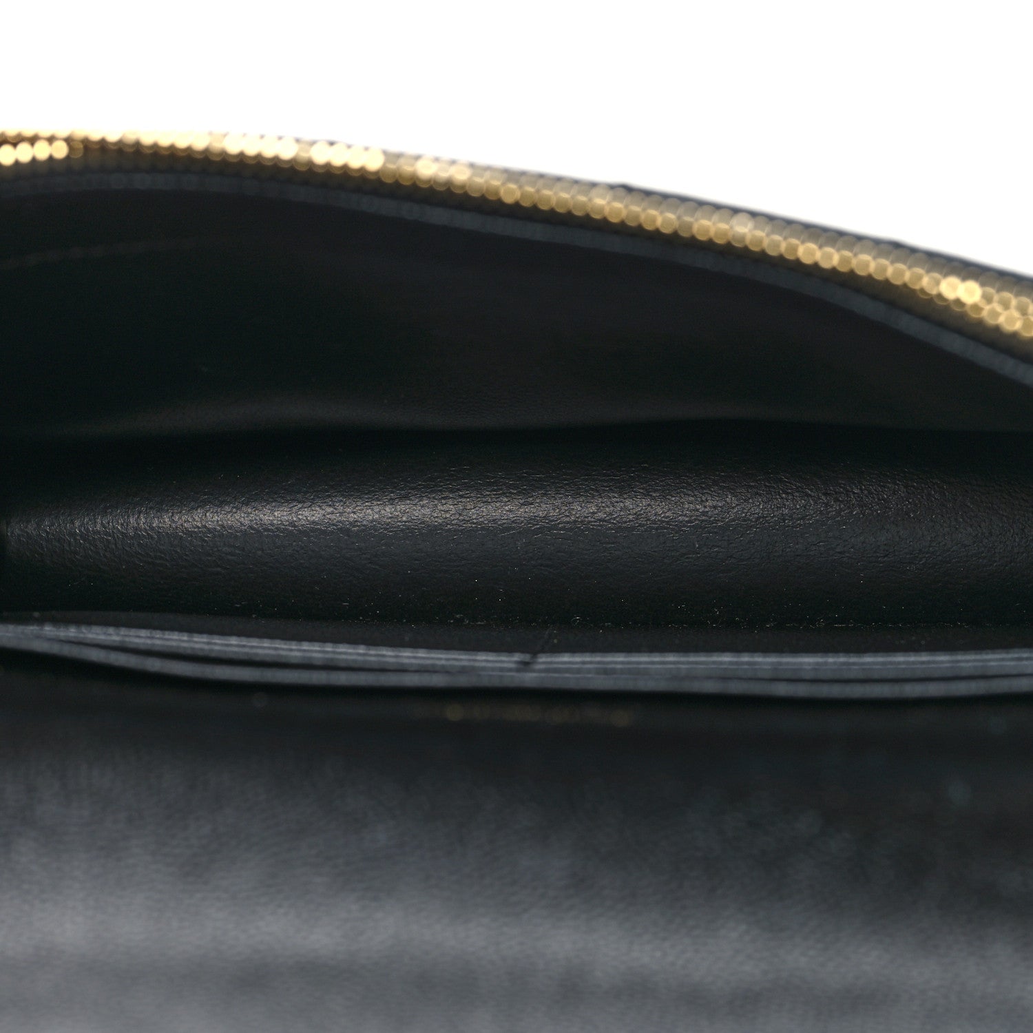 Saint Laurent Grain De Poudre Matelasse Chevron Monogram Envelope Chain Wallet Black 4 of 9