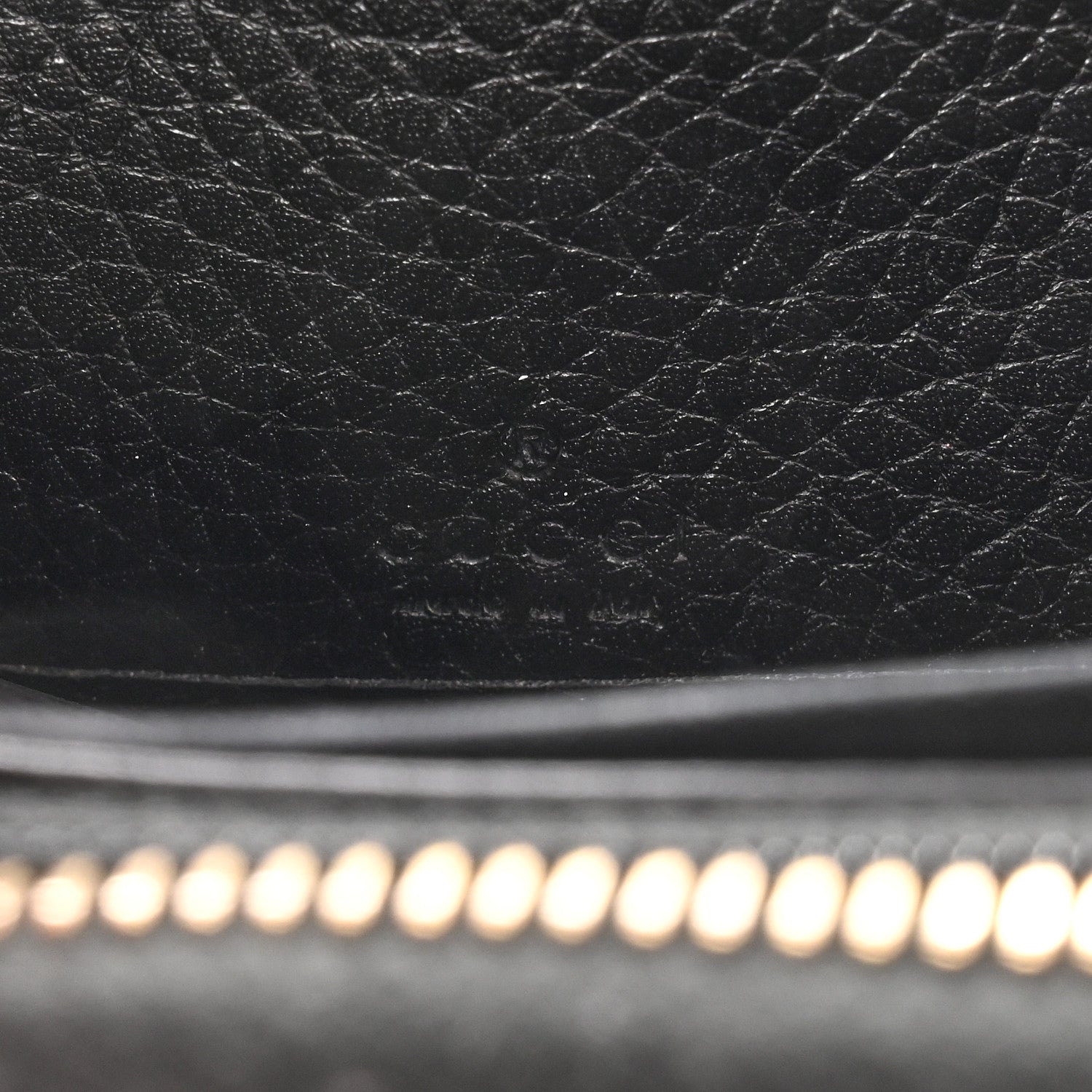 Gucci Pebbled Calfskin Soho Zip Around Wallet Black 6 of 8