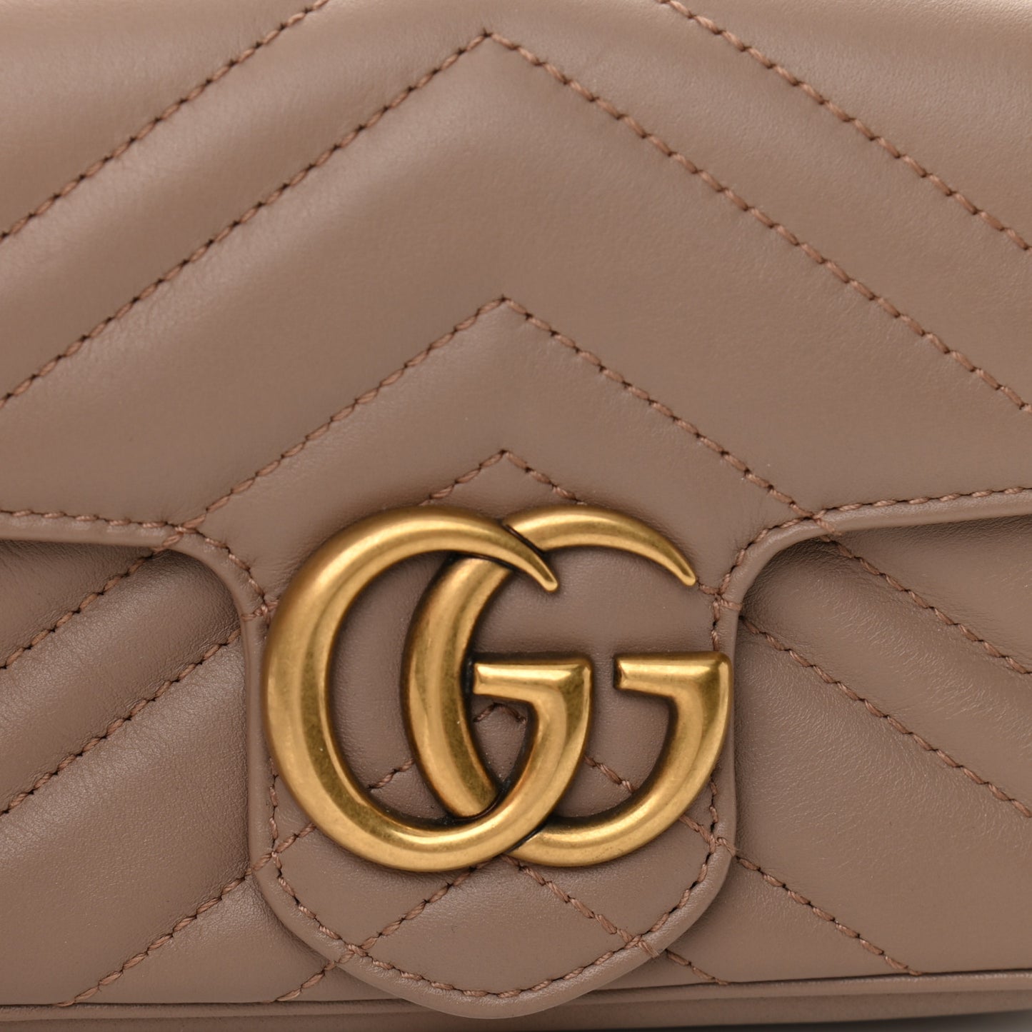 Calfskin Matelasse Super Mini GG Marmont Shoulder Bag Porcelain Rose