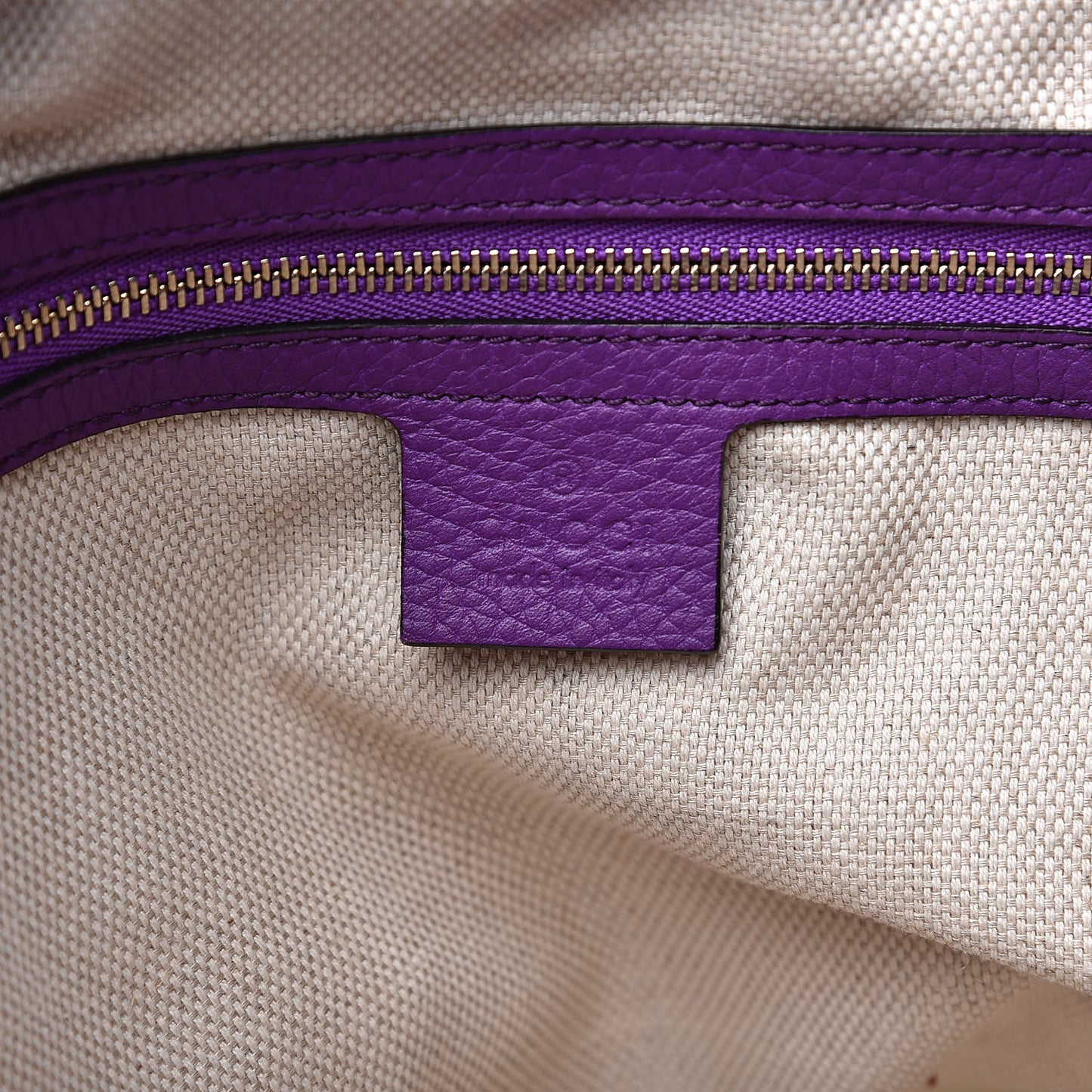 Pebbled Calfskin Medium Soho Chain Shoulder Bag Shine Purple