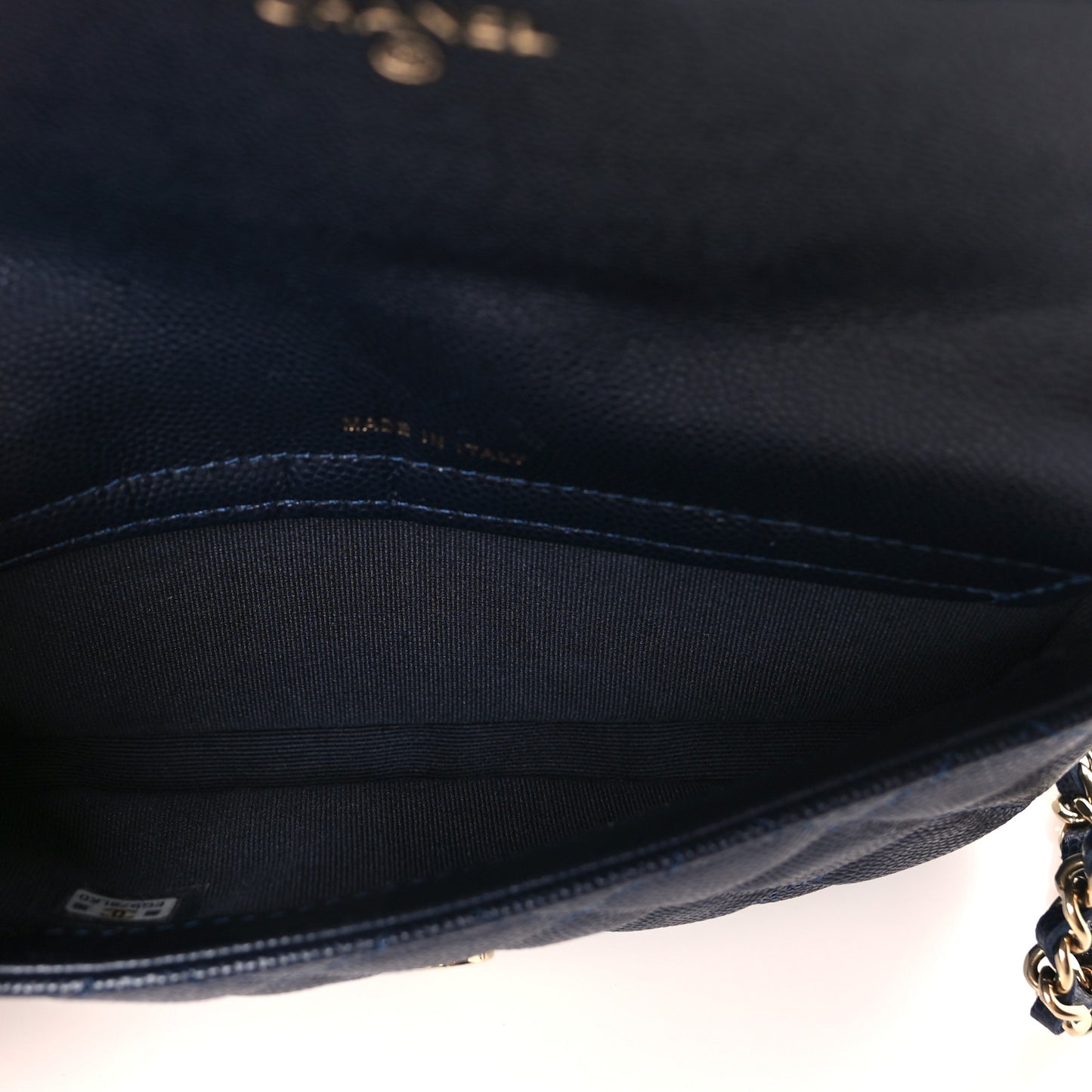 Caviar Quilted Flap Phone Holder With Chain Navy
