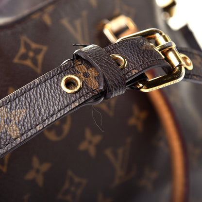 Louis Vuitton Monogram Pallas Black 17 of 17