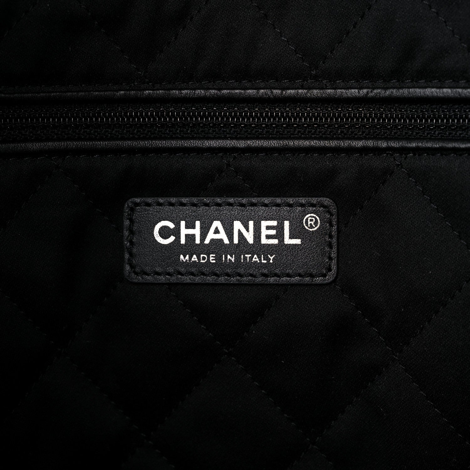 Chanel Shiny Calfskin Quilted Small Chanel 22 So Black 7 of 11