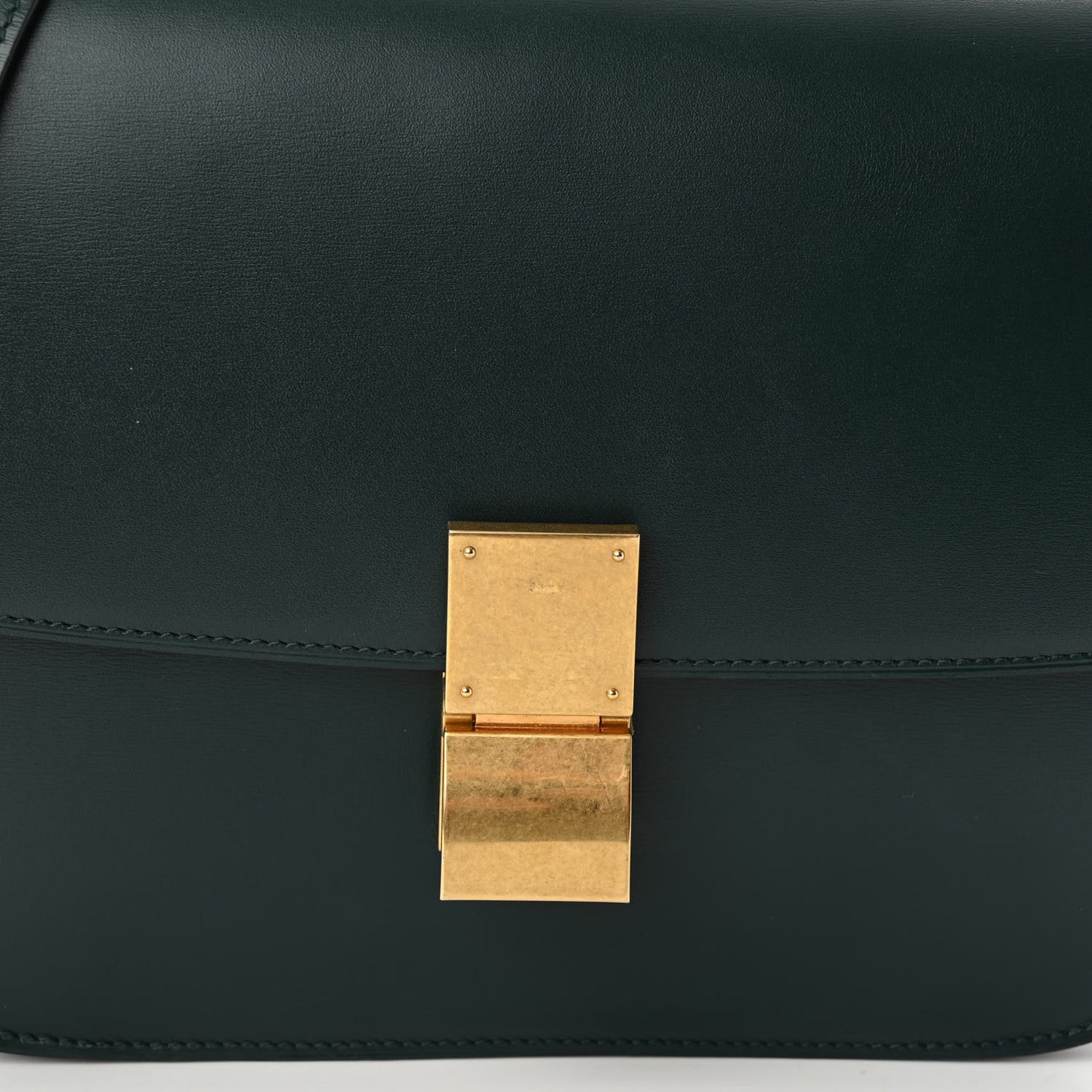 Box Calfskin Medium Classic Box Flap Bag Amazone