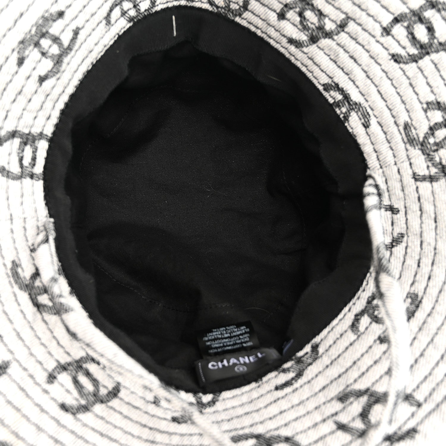 Chanel Denim CC Bucket Hat S White Black 7 of 9
